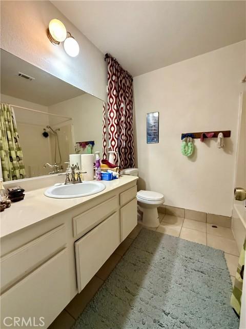 Moreno Valley, California, 92557, United States, 4 Bedrooms Bedrooms, ,2 BathroomsBathrooms,Residential,For Sale,1879090