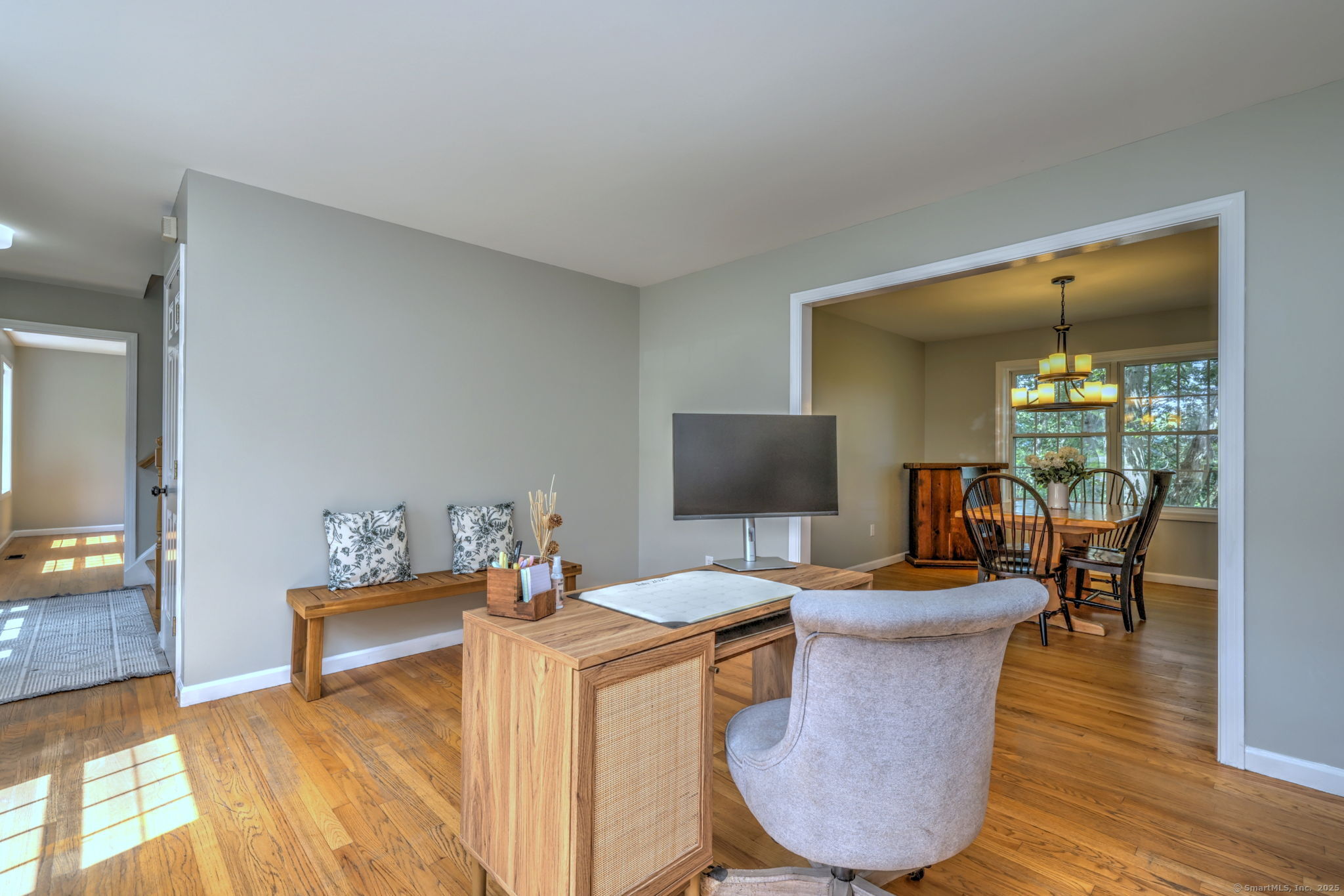 Shelton, Connecticut, 06484, United States, 4 Bedrooms Bedrooms, ,4 BathroomsBathrooms,Residential,For Sale,2001799