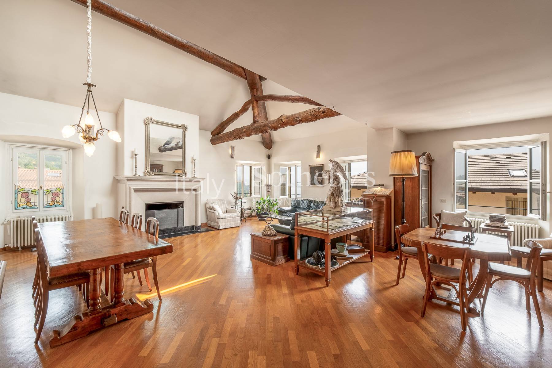  Historic apartment with breathtaking lake view - 物件實景