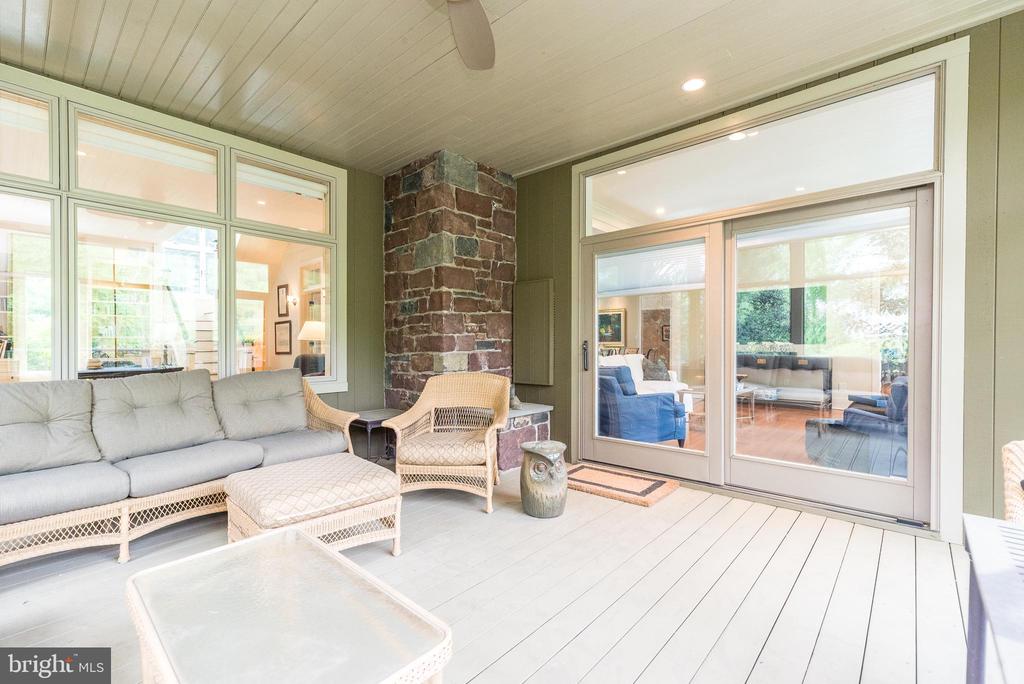 Point Pleasant, Pennsylvania, 18950, United States, 4 Bedrooms Bedrooms, ,6 BathroomsBathrooms,Residential,For Sale,1794565