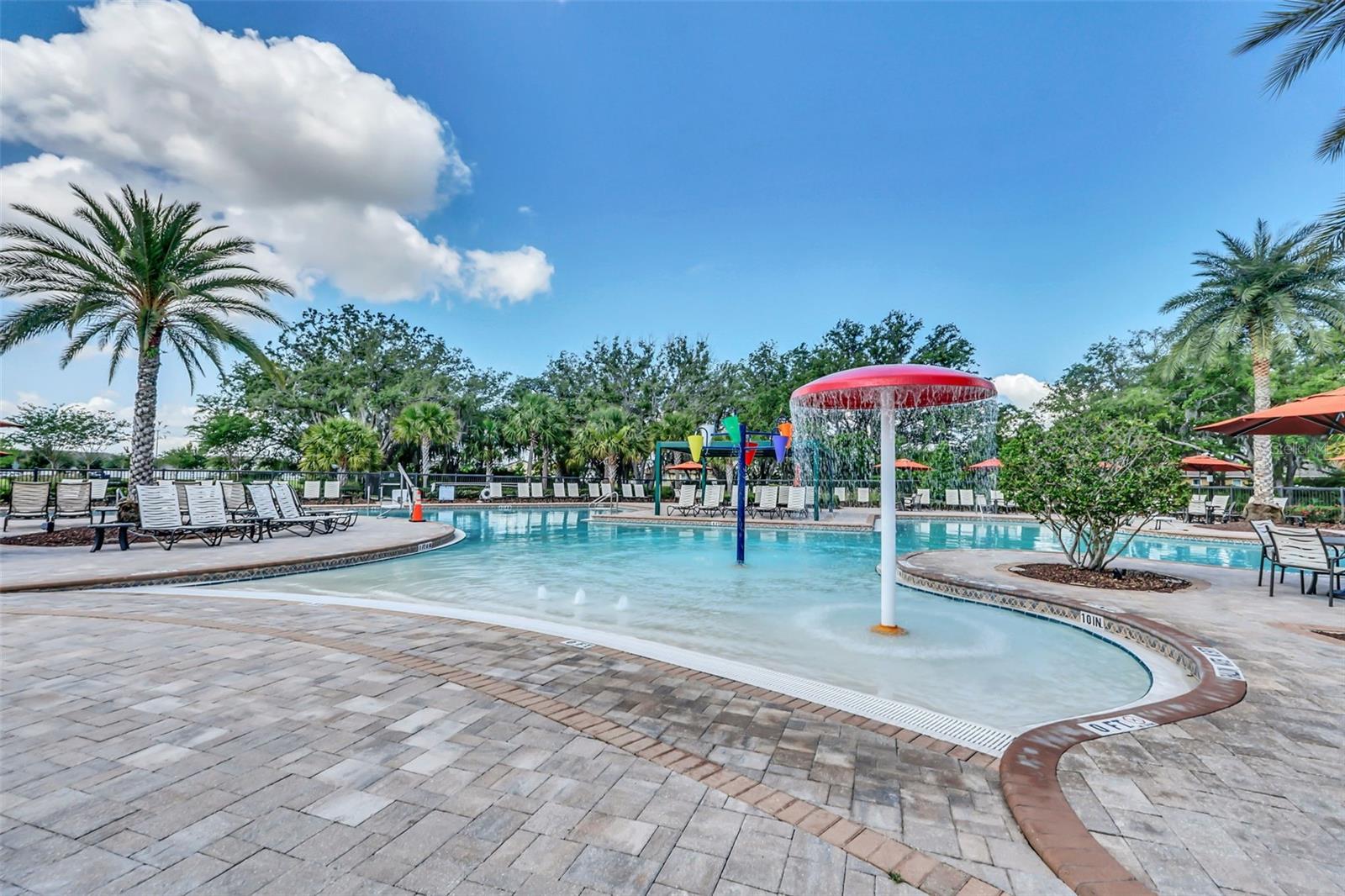 KISSIMMEE, Florida, 34744, United States, 4 Bedrooms Bedrooms, ,4 BathroomsBathrooms,Residential,For Sale,1986116