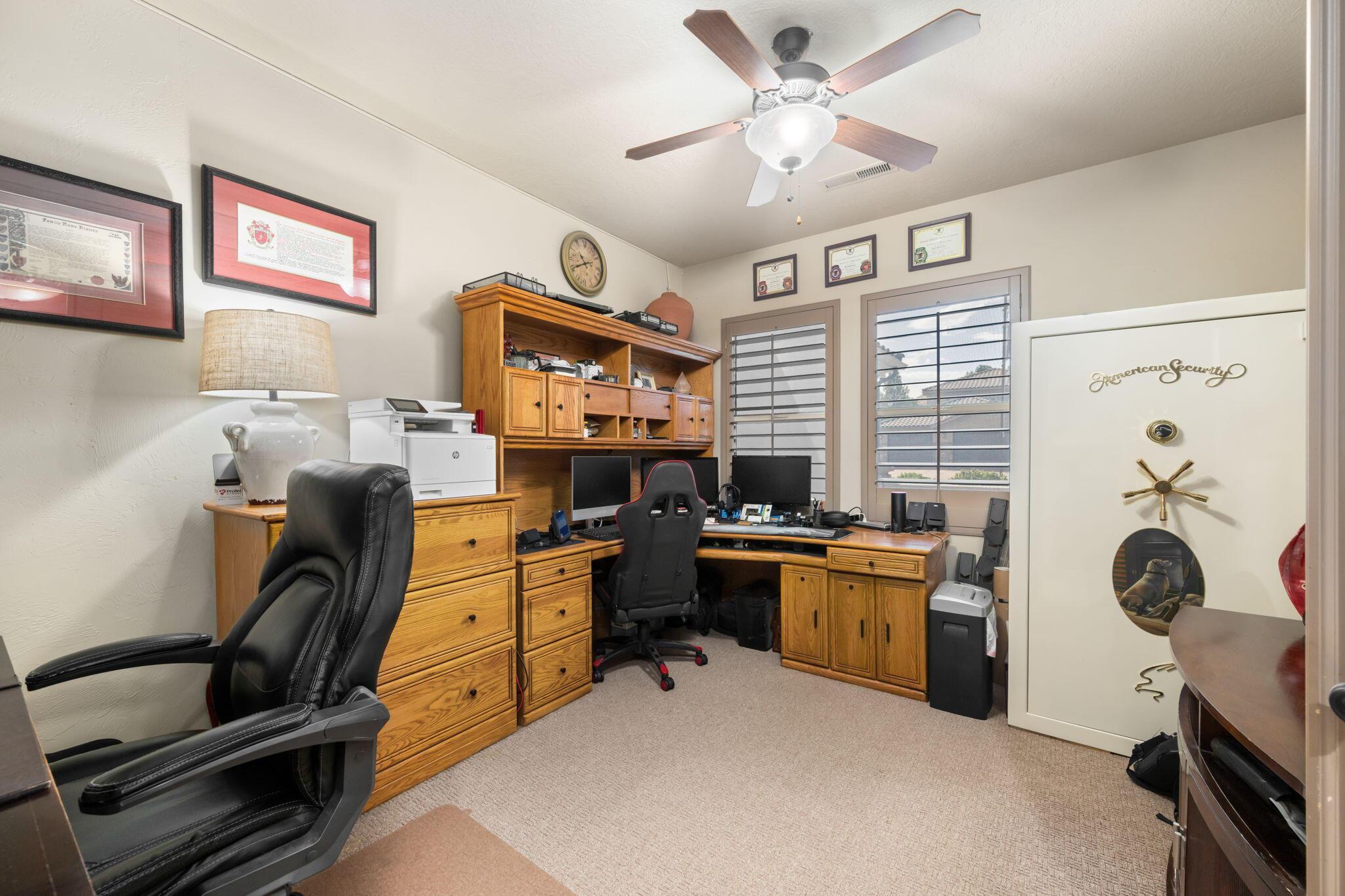 St George, Utah, 84790, United States, 4 Bedrooms Bedrooms, ,3 BathroomsBathrooms,Residential,For Sale,1931400
