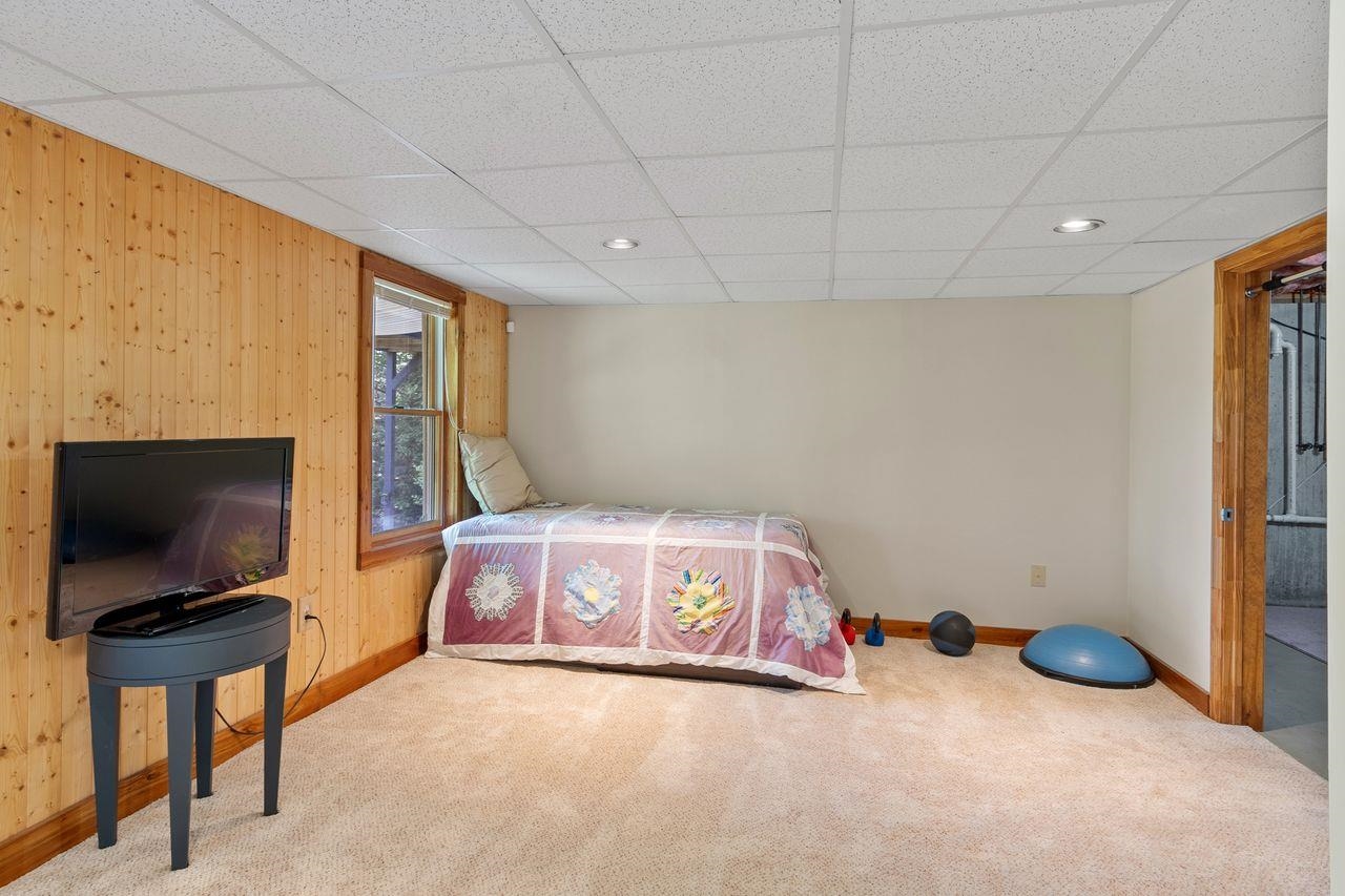 Nottingham, New Hampshire, 03290, United States, 3 Bedrooms Bedrooms, ,Residential,For Sale,1866436