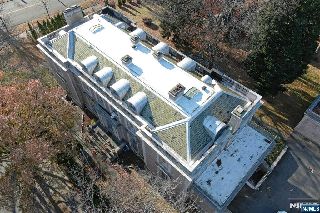 Newark, New Jersey, 07104, United States, 15 Bedrooms Bedrooms, ,8 BathroomsBathrooms,Residential,For Sale,1996233