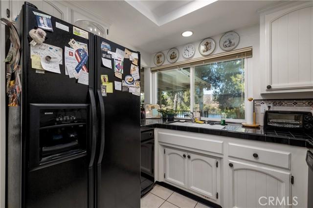 Canyon Lake, California, 92587, United States, 3 Bedrooms Bedrooms, ,2 BathroomsBathrooms,Residential,For Sale,1949810