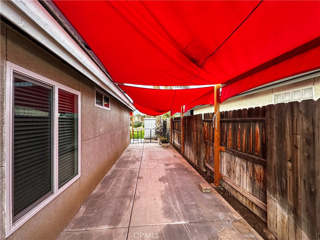 Bakersfield, California, 93312, United States, 3 Bedrooms Bedrooms, ,2 BathroomsBathrooms,Residential,For Sale,1915632