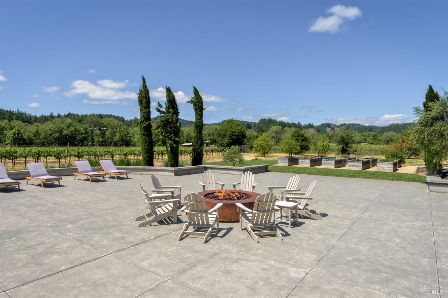 1290 Dry Creek Road, Healdsburg, California, 95448, United States, 4 Bedrooms Bedrooms, ,6 BathroomsBathrooms,Residential,For Sale,1290 Dry Creek Road,1621886