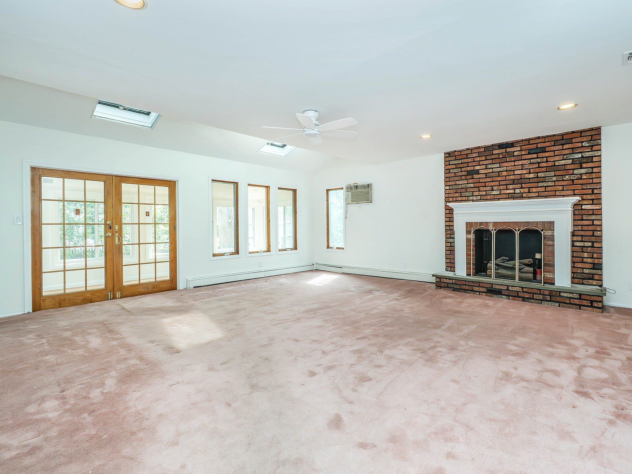  53A Grove Street, Glenwood Landing, NY, 11547 - 物件實景