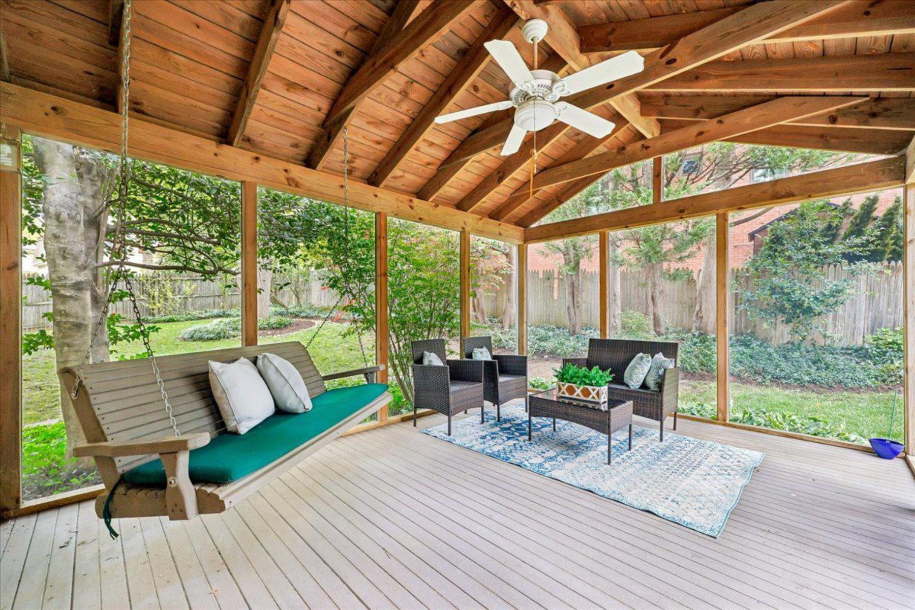  8041 Ellingson Drive, Chevy Chase, MD, 20815 - 物件實景