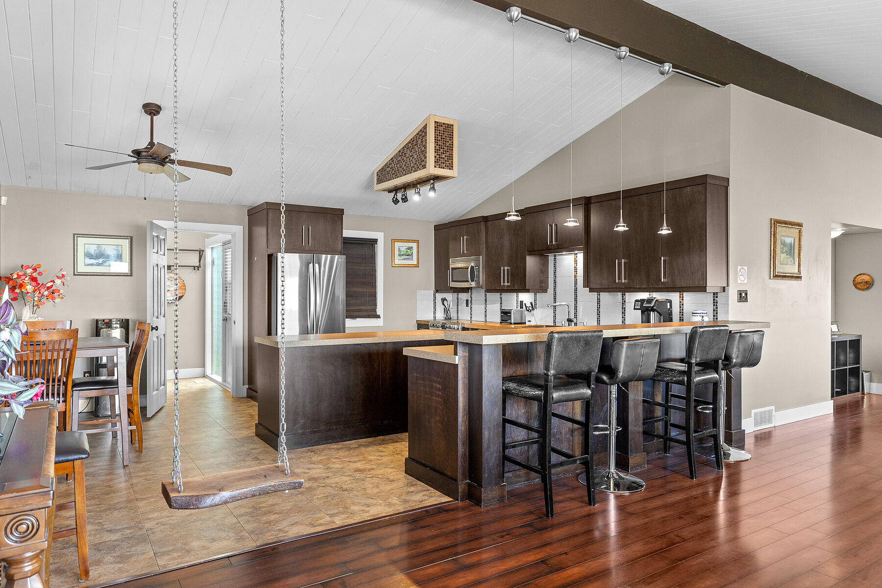  Timeless Design with a Pool - 物件實景