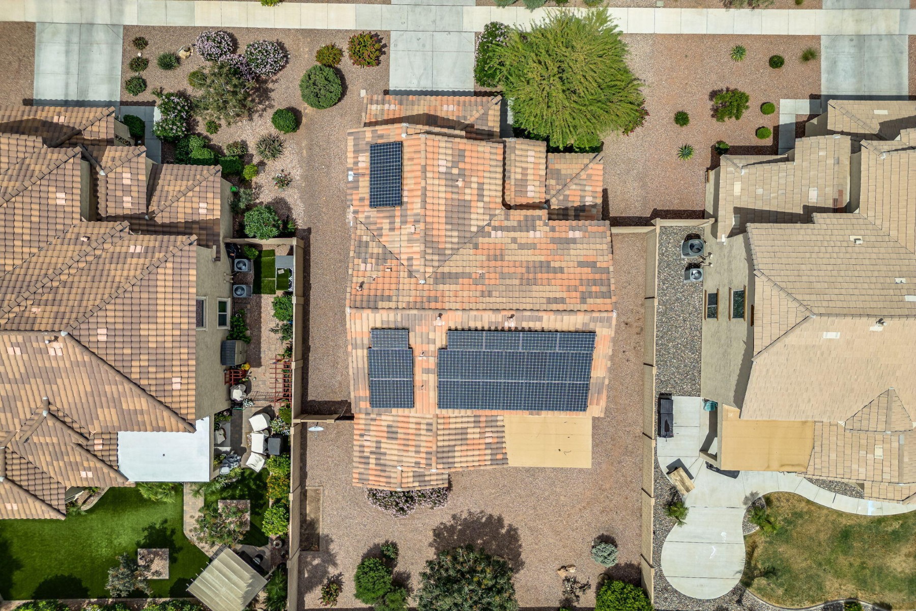  17543 W Buckhorn Trail  Surprise, AZ - 物件實景