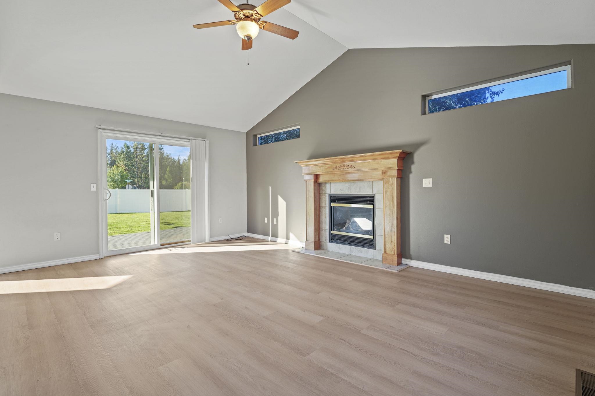 Mead, Washington, 99021, United States, 4 Bedrooms Bedrooms, ,4 BathroomsBathrooms,Residential,For Sale,1955187