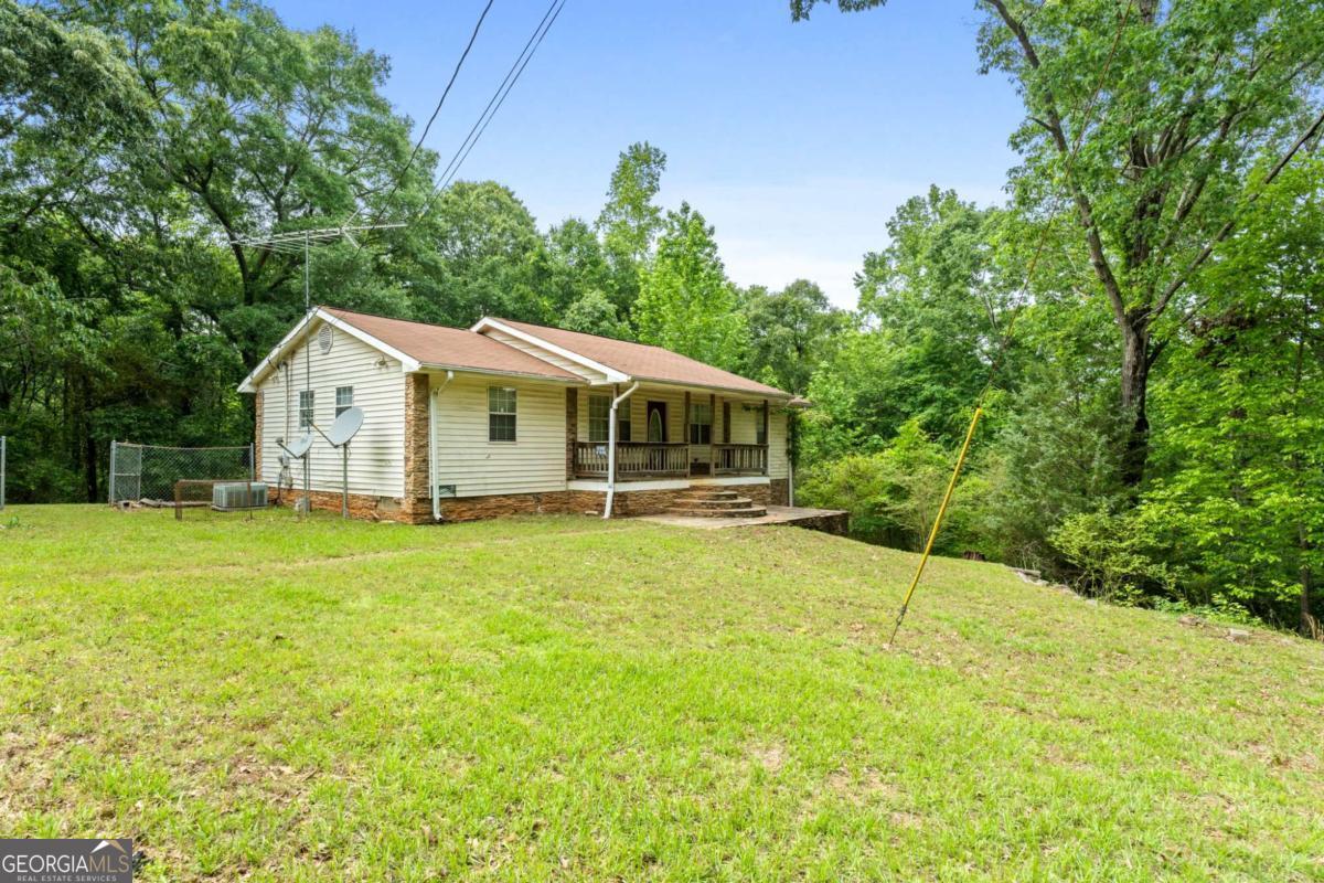 Jackson, Georgia, 30233, United States, 4 Bedrooms Bedrooms, ,3 BathroomsBathrooms,Residential,For Sale,1904373