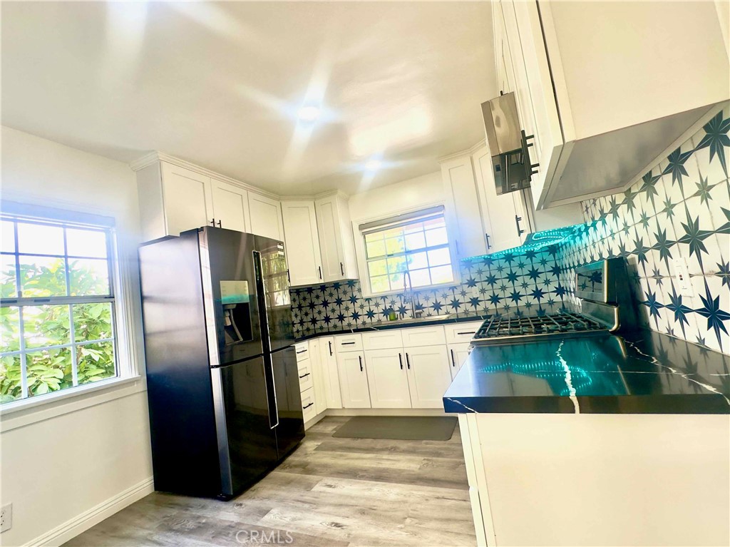 Downey, California, 90241, United States, 3 Bedrooms Bedrooms, ,2 BathroomsBathrooms,Residential,For Sale,1915568