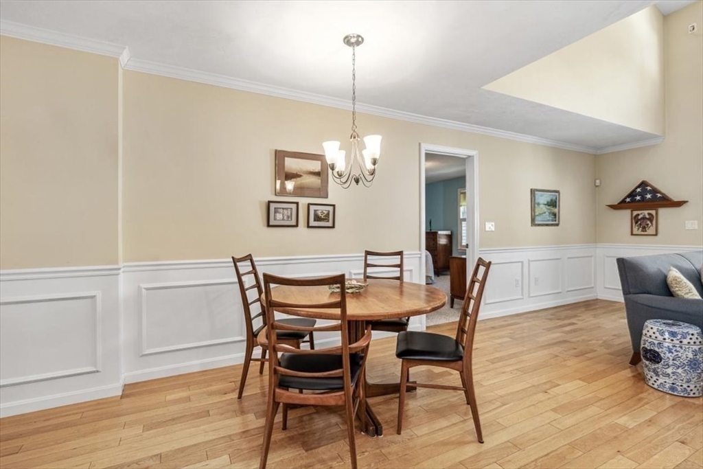 Marshfield, Massachusetts, 02050, United States, 2 Bedrooms Bedrooms, ,3 BathroomsBathrooms,Residential,For Sale,1938601