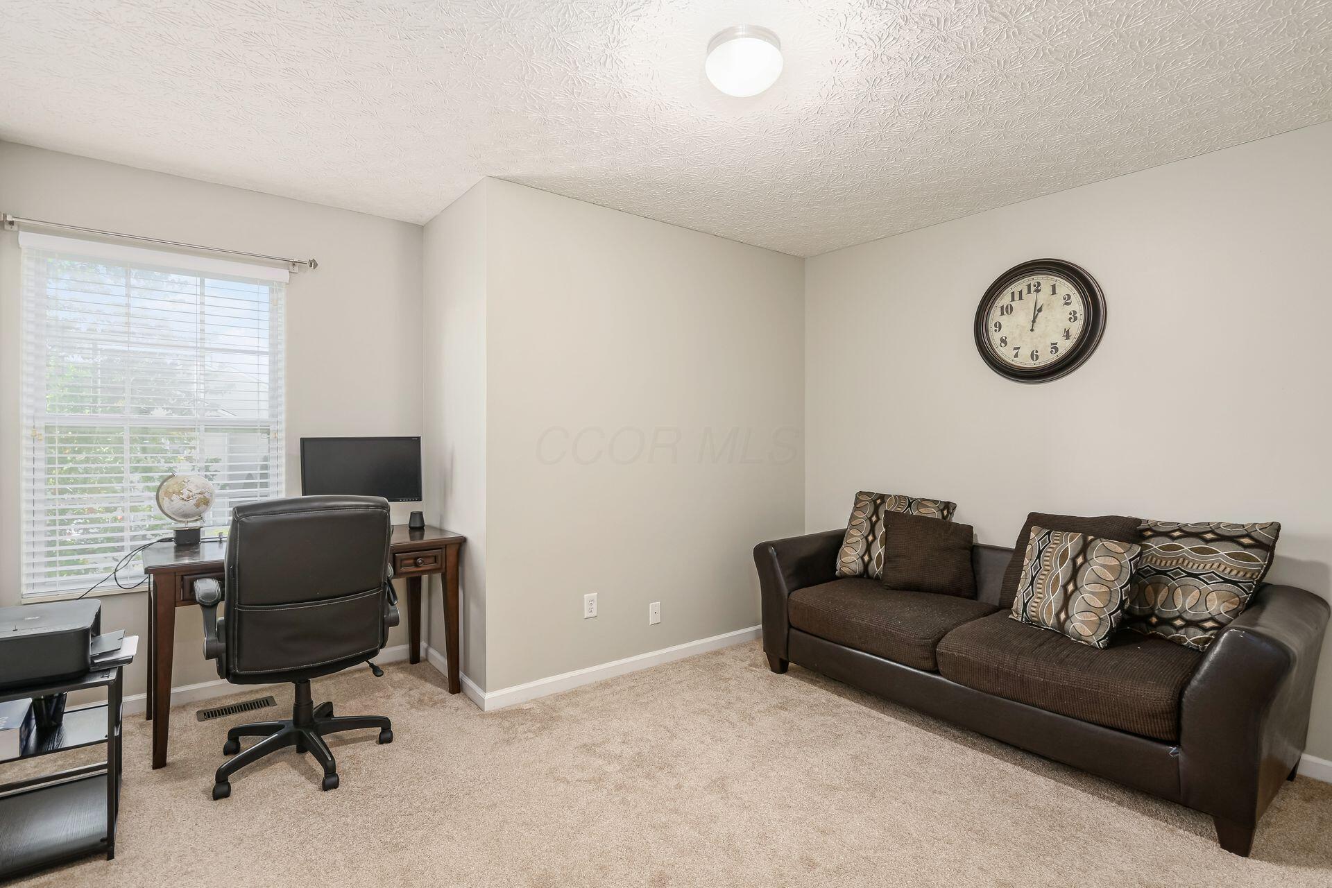 Hilliard, Ohio, 43026, United States, 4 Bedrooms Bedrooms, ,4 BathroomsBathrooms,Residential,For Sale,1965568