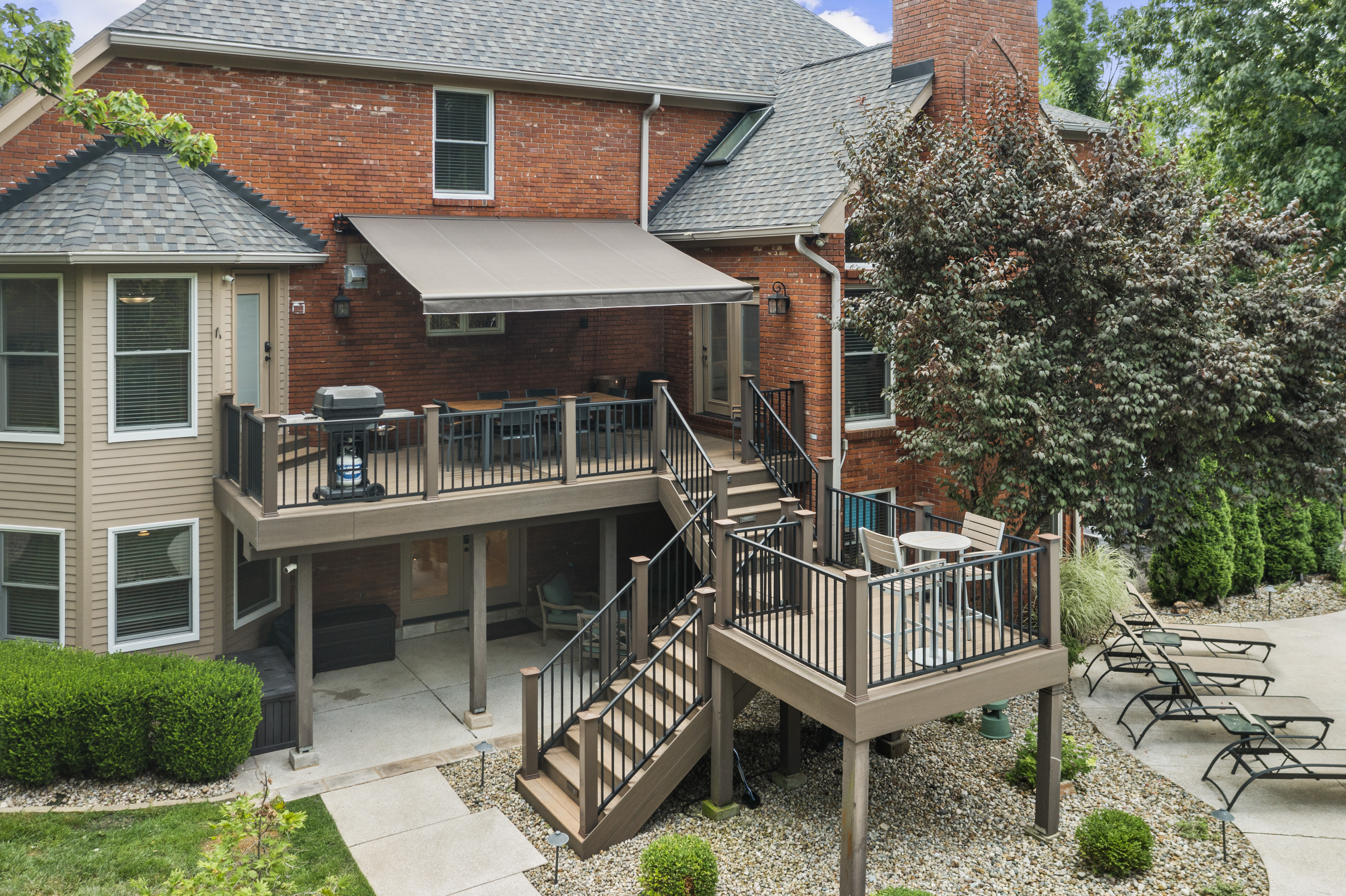  Exquisitely Renovated Home in the heart of Town & Country - 物件實景