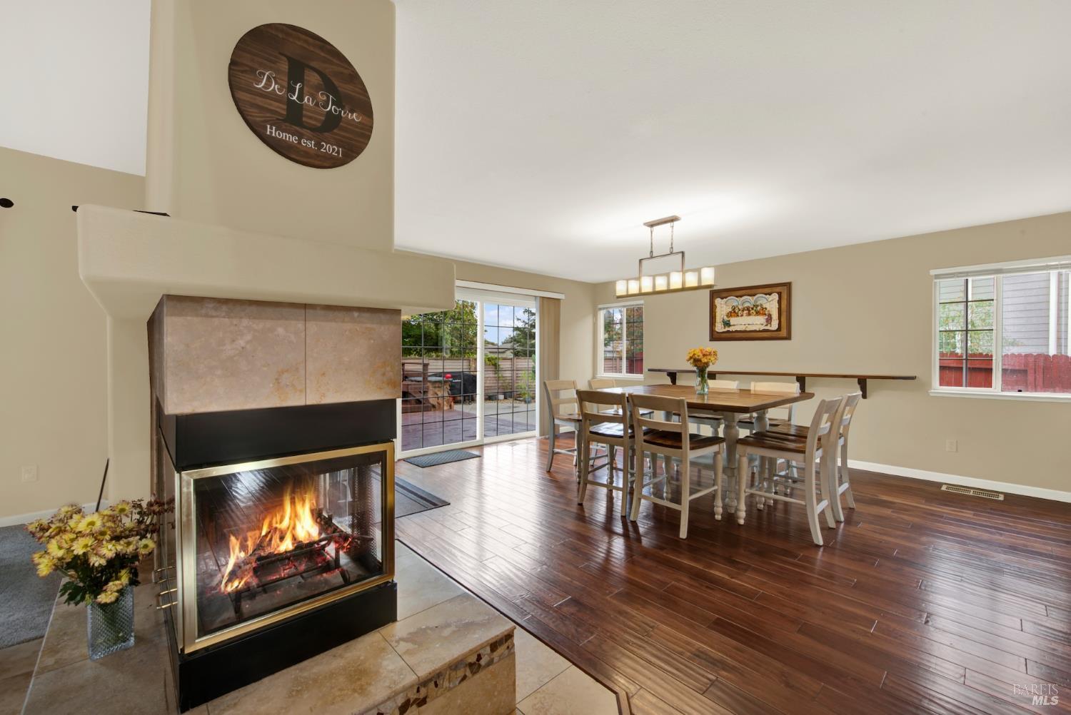 Dixon, California, 95620, United States, 5 Bedrooms Bedrooms, ,3 BathroomsBathrooms,Residential,For Sale,1992877