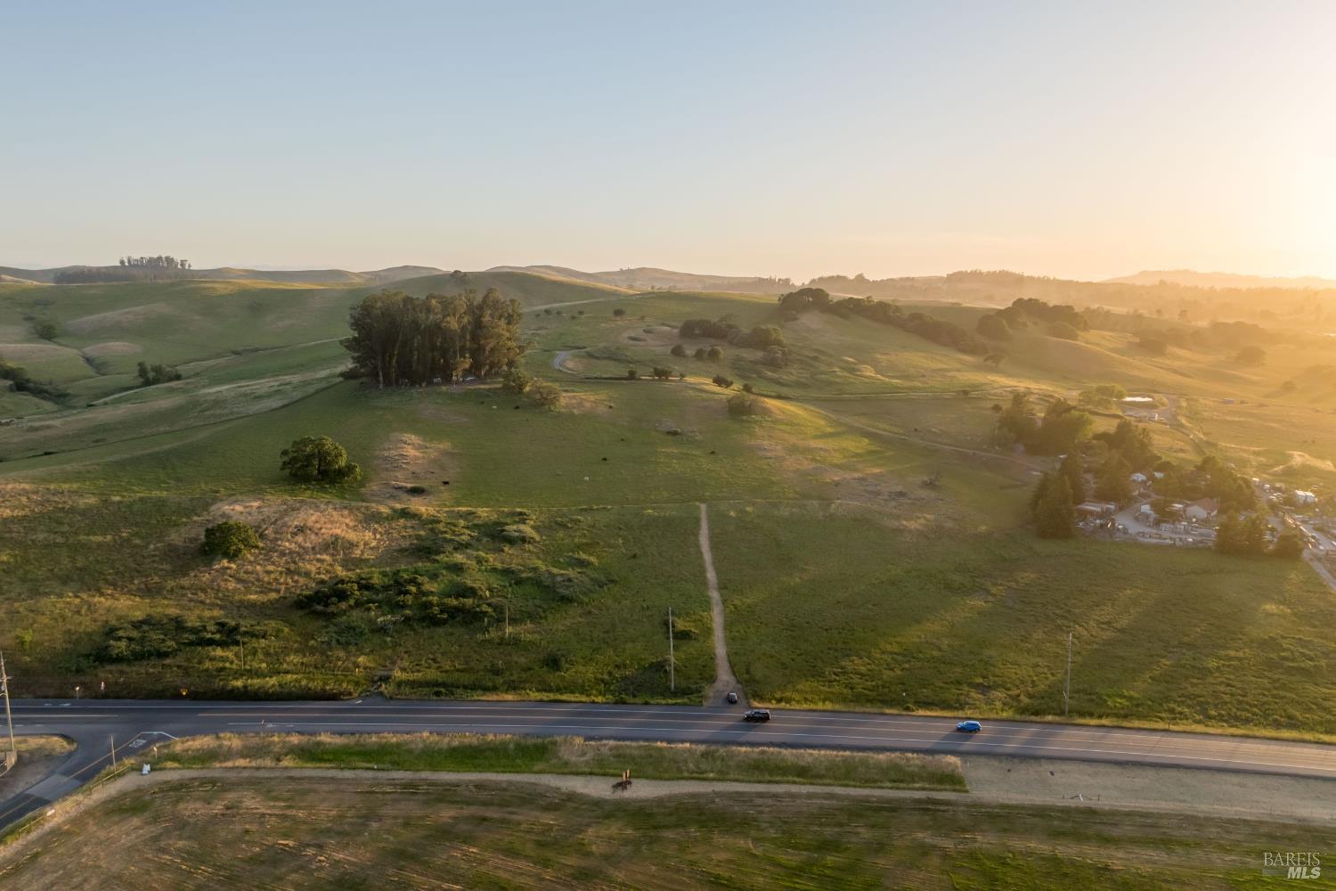 Cotati, California, 94931, United States, ,Residential,For Sale,1909249