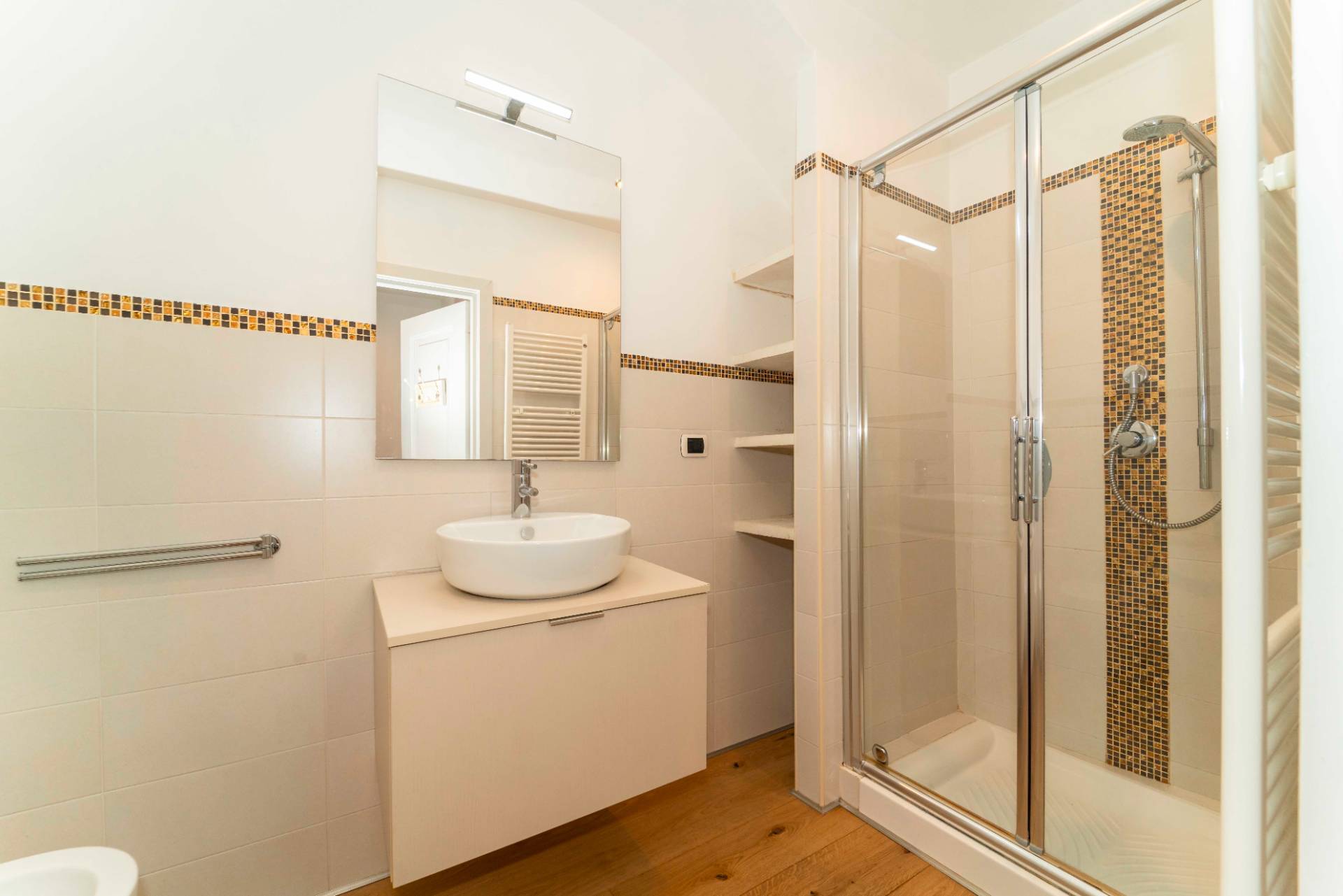 Torino, Torino, 10100, IT, 3 Bedrooms Bedrooms, ,4 BathroomsBathrooms,Residential,For Sale,1989307