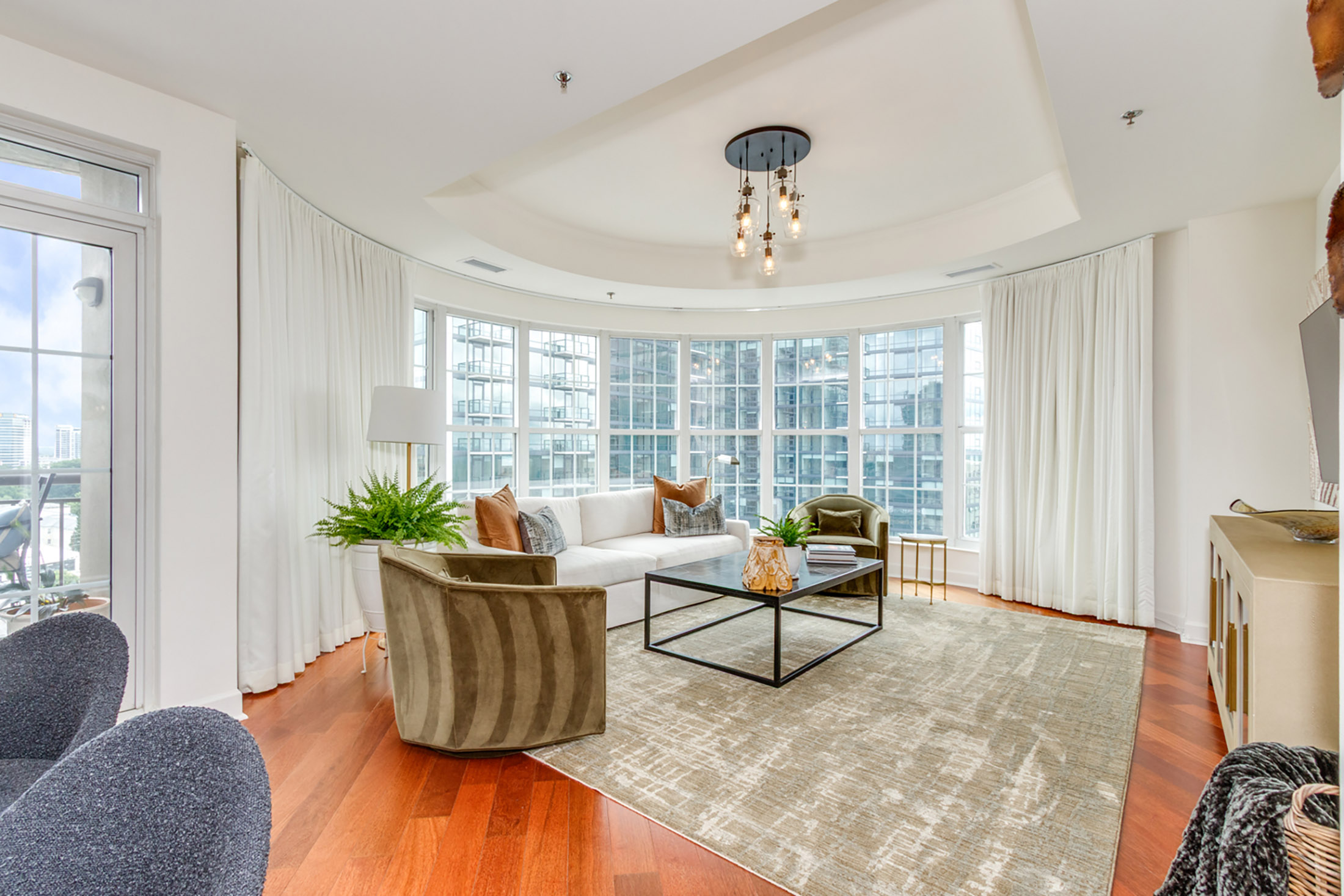  Luxury Two Bedroom Condo in the Heart of Buckhead - 物件實景