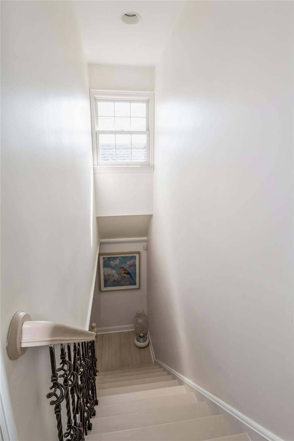 Howard Beach, New York, 11414, United States, 3 Bedrooms Bedrooms, ,2 BathroomsBathrooms,Residential,For Sale,1908701