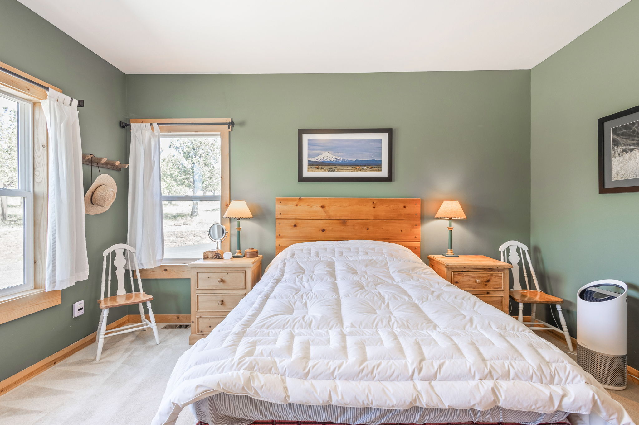Prineville, Oregon, 97754, United States, 3 Bedrooms Bedrooms, ,3 BathroomsBathrooms,Residential,For Sale,1787892