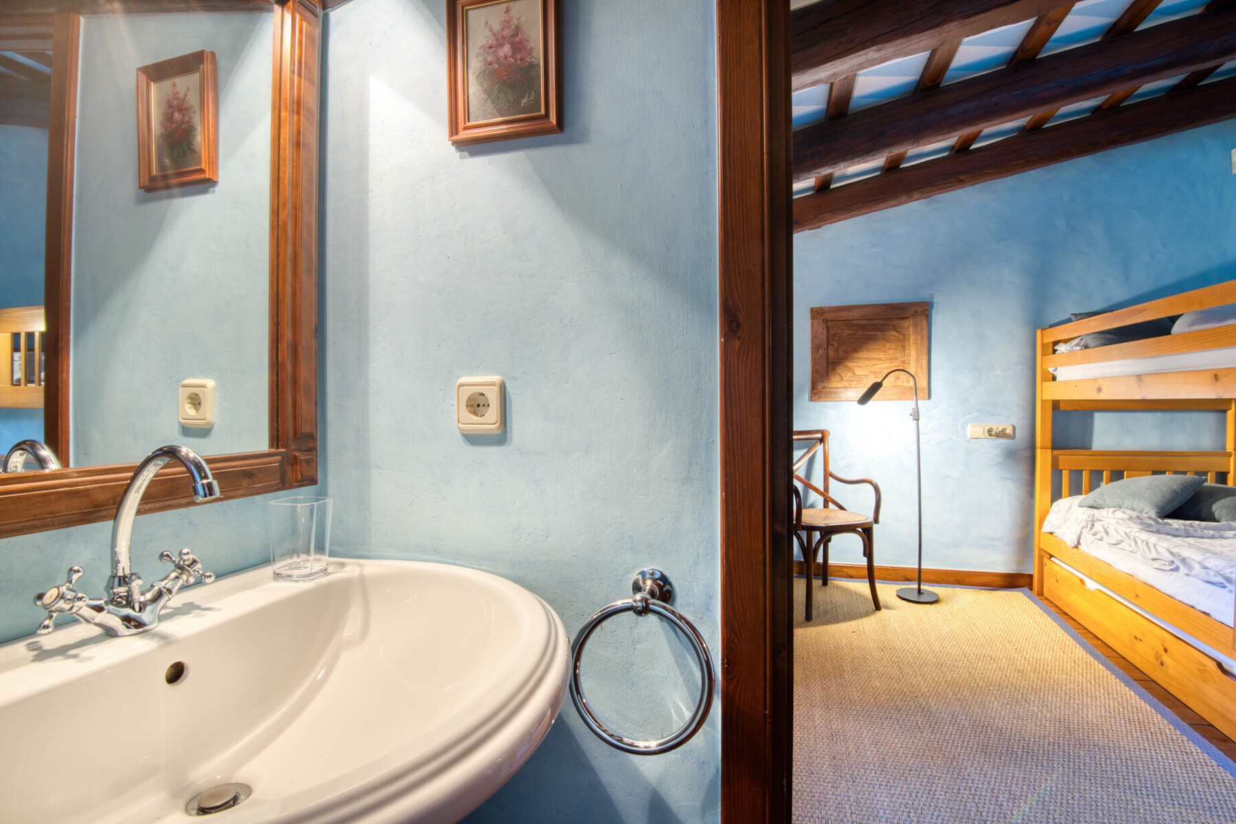  16th century farmhouse restored with charm in Santa Cristina d