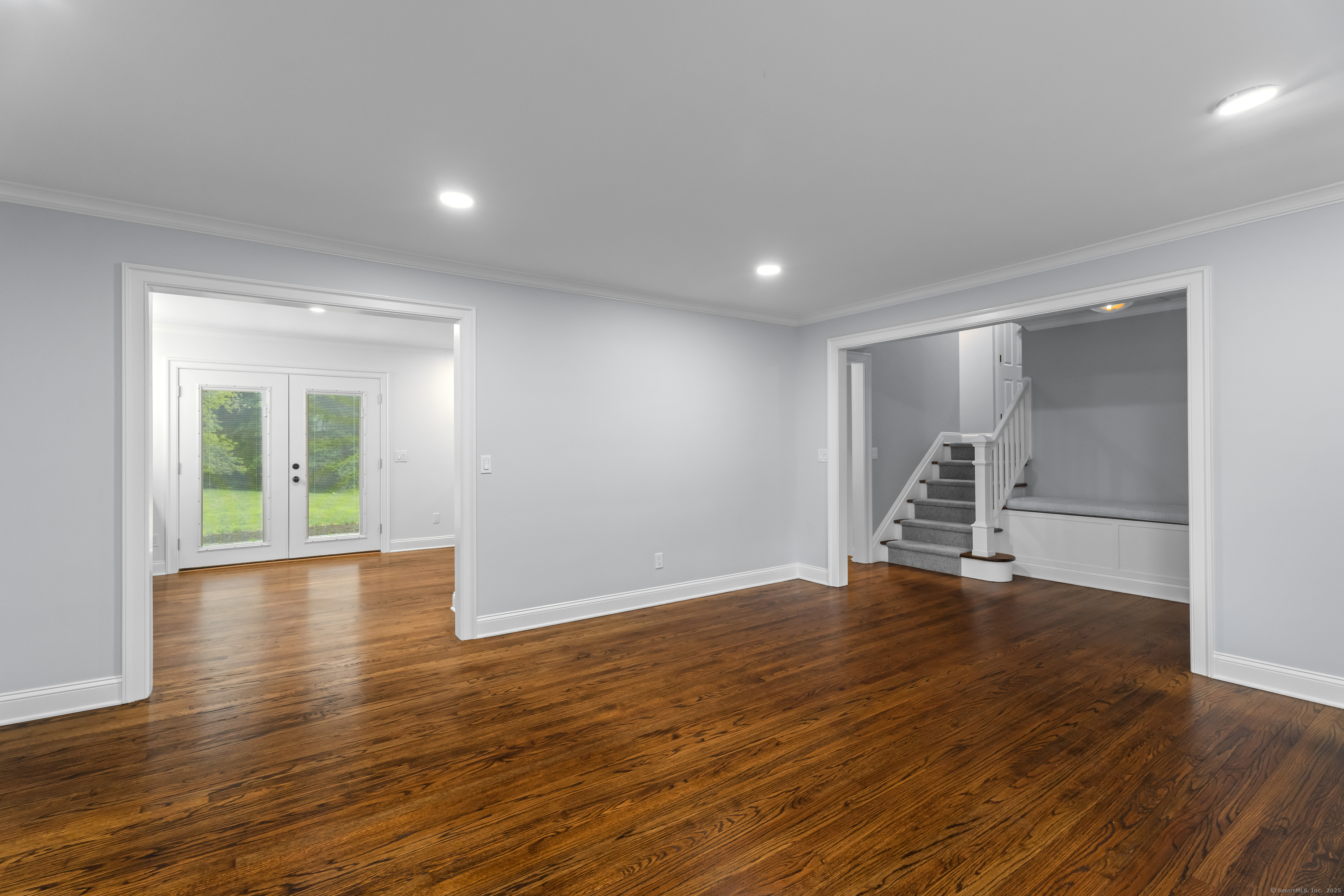 Norwalk, Connecticut, 06850, United States, 3 Bedrooms Bedrooms, ,3 BathroomsBathrooms,Residential,For Sale,1911174