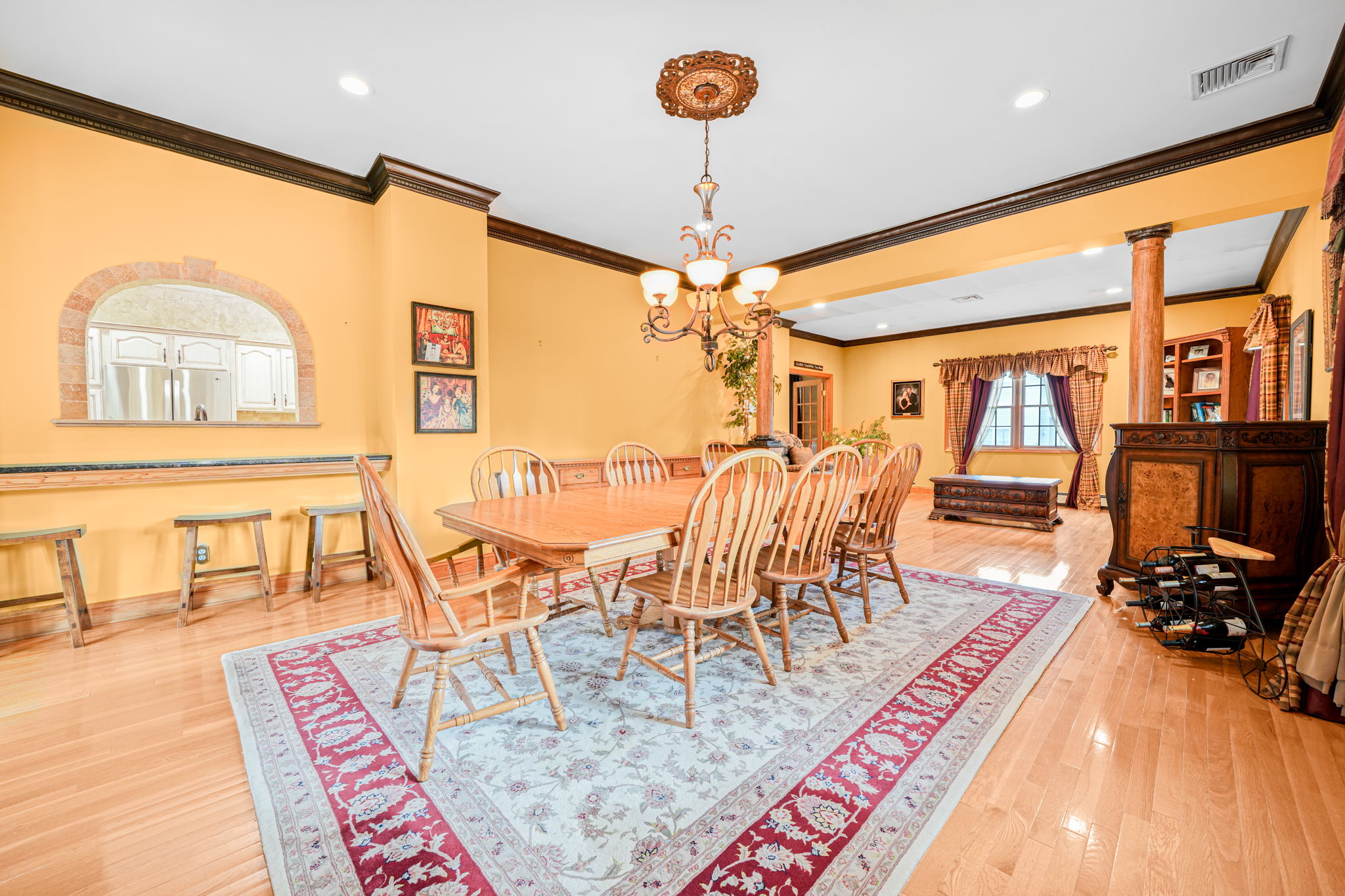 Montville, New Jersey, 07045, United States, 4 Bedrooms Bedrooms, ,3 BathroomsBathrooms,Residential,For Sale,1978325