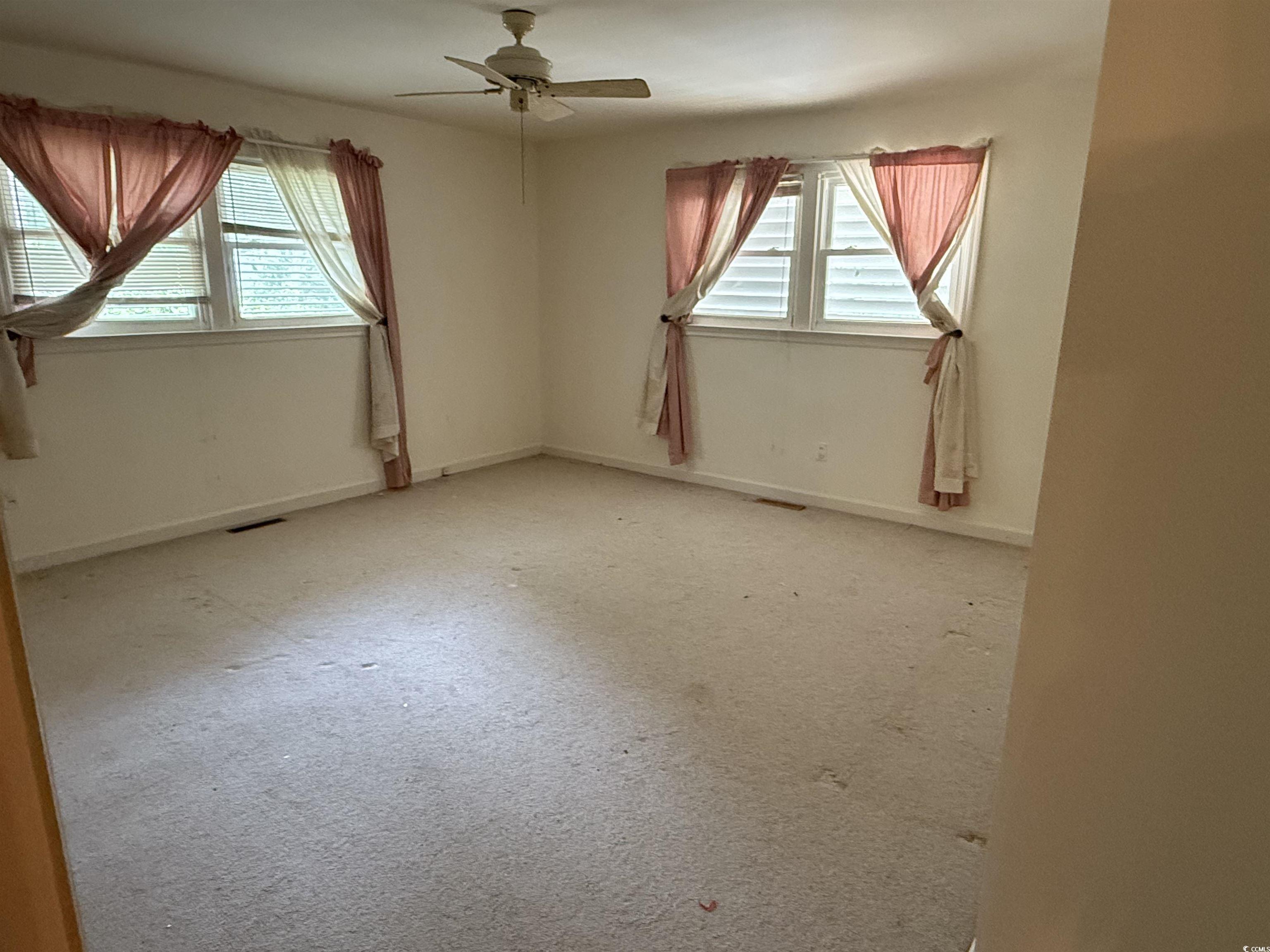 Myrtle Beach, South Carolina, 29575, United States, 5 Bedrooms Bedrooms, ,4 BathroomsBathrooms,Residential,For Sale,1847130