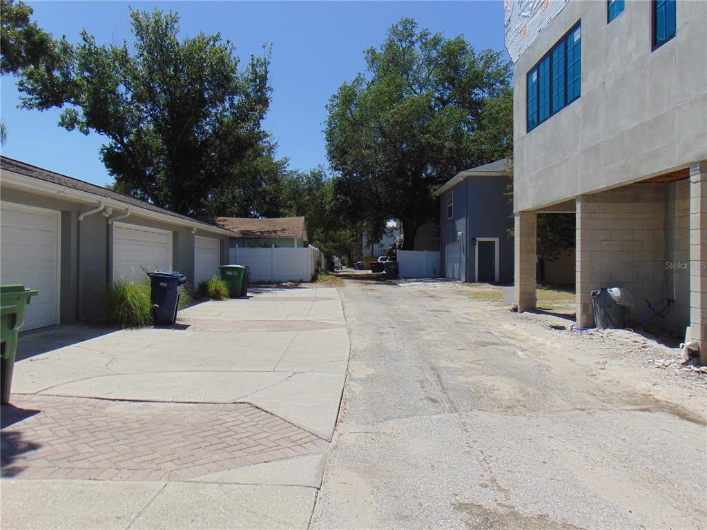 Tampa, Florida, 33606, United States, 2 Bedrooms Bedrooms, ,1 BathroomBathrooms,Residential,For Sale,1980089