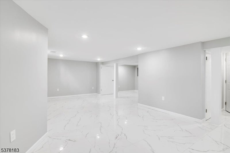 Clifton City, New Jersey, 07011, United States, 5 Bedrooms Bedrooms, ,3 BathroomsBathrooms,Residential,For Sale,1979921