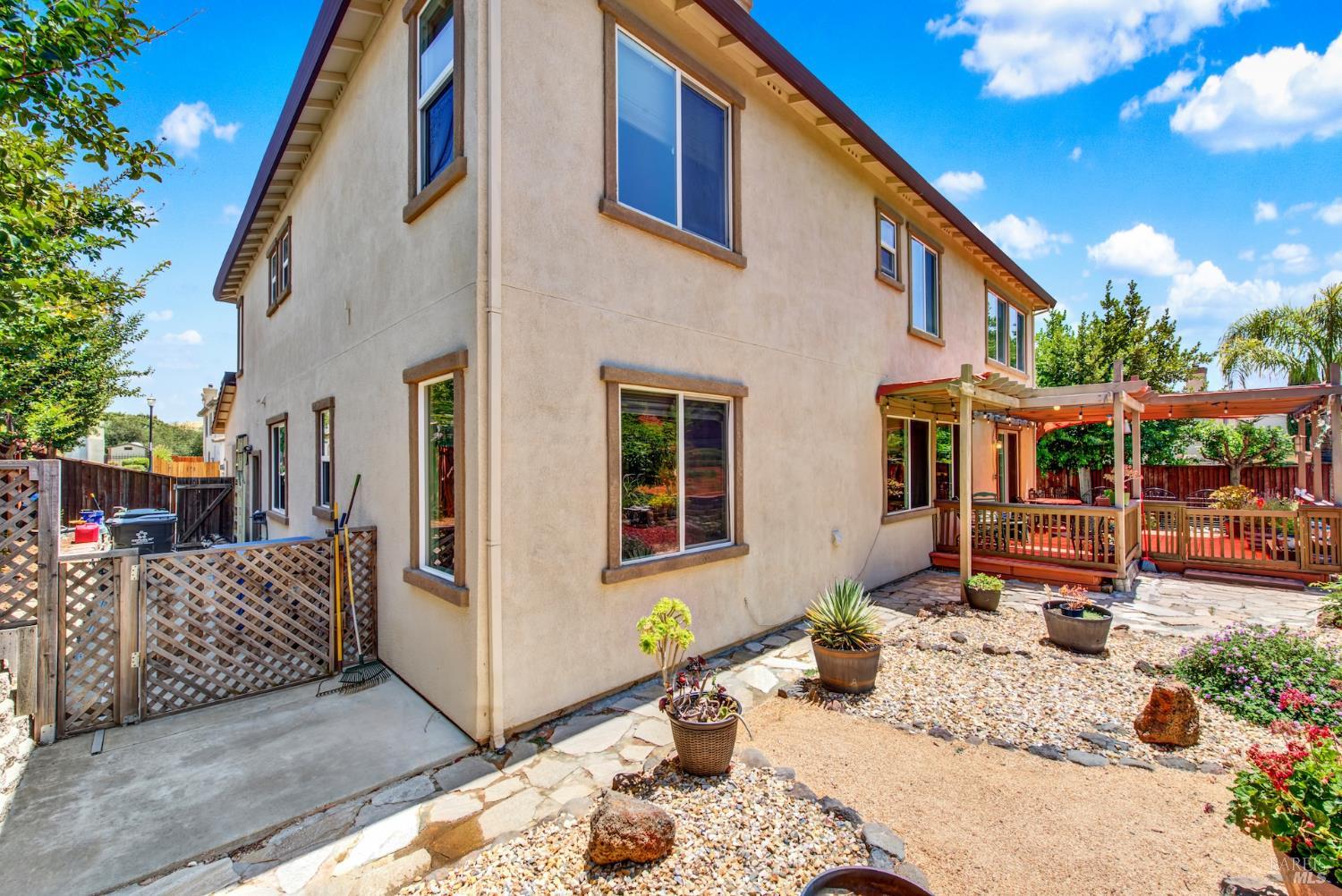 Fairfield, California, 94534, United States, 5 Bedrooms Bedrooms, ,4 BathroomsBathrooms,Residential,For Sale,1892919