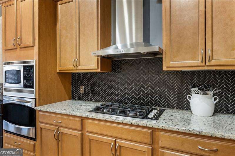 Atlanta, Georgia, 30363, United States, 3 Bedrooms Bedrooms, ,4 BathroomsBathrooms,Residential,For Sale,1913056