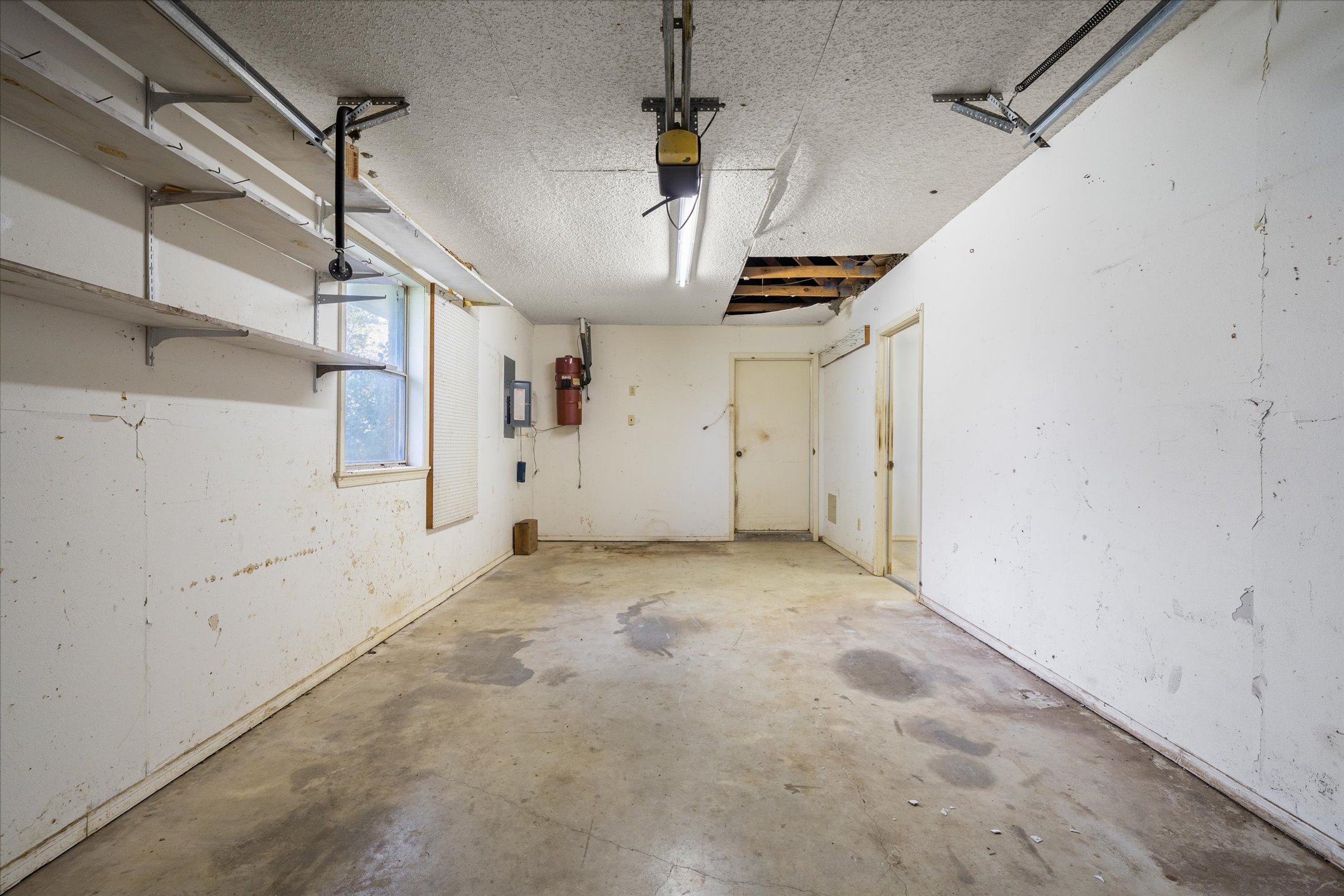 Wills Point, Texas, 75169, United States, 4 Bedrooms Bedrooms, ,3 BathroomsBathrooms,Residential,For Sale,1979230