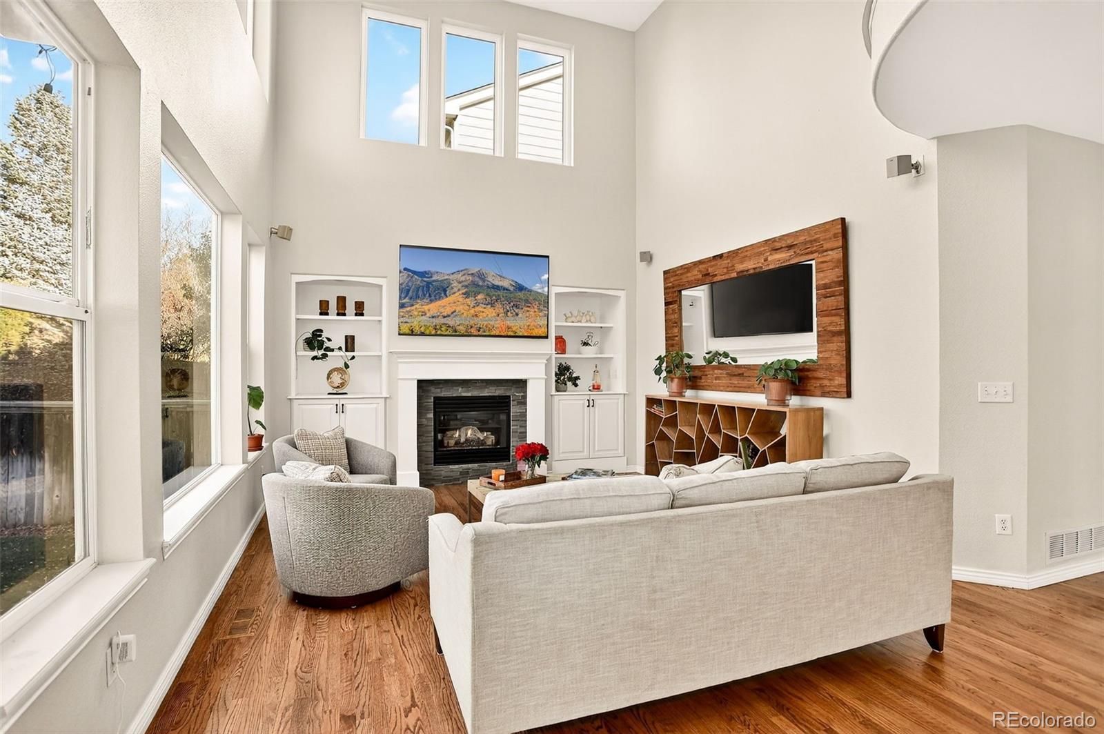 Highlands Ranch, Colorado, 80126, United States, 5 Bedrooms Bedrooms, ,4 BathroomsBathrooms,Residential,For Sale,1989546