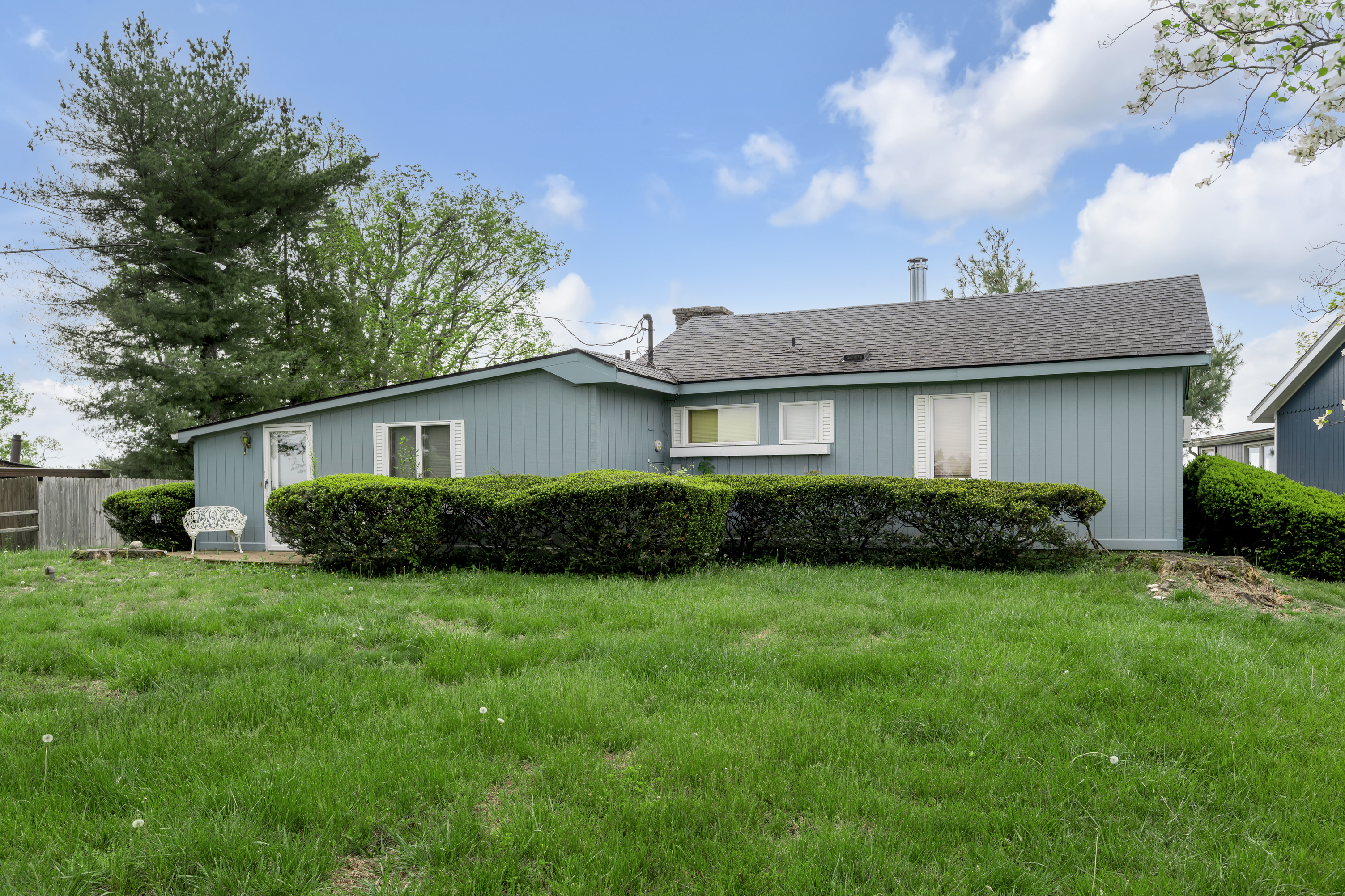  512 Chimney Rock Road - 物件實景