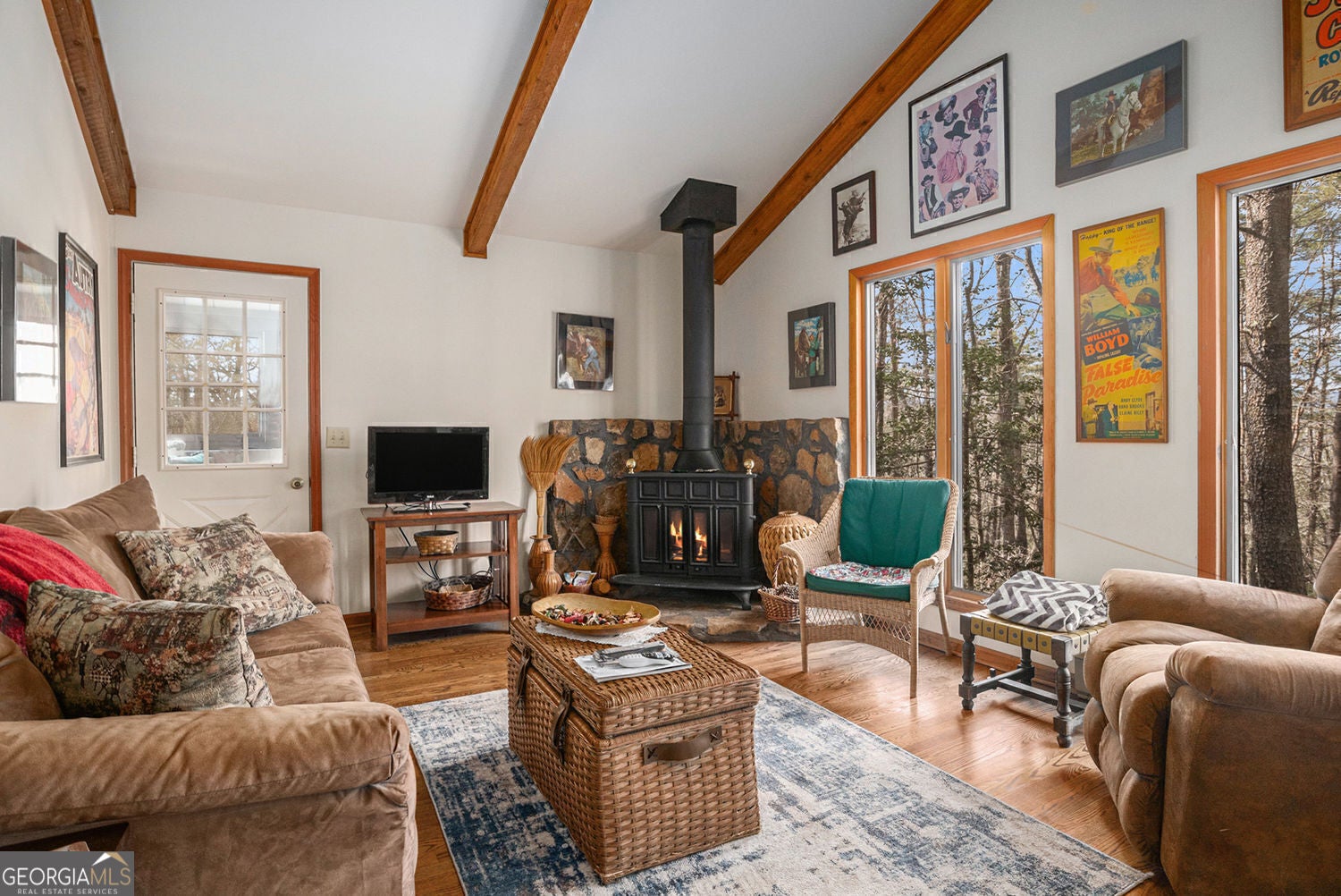 Dahlonega, Georgia, 30533, United States, 3 Bedrooms Bedrooms, ,2 BathroomsBathrooms,Residential,For Sale,1858994