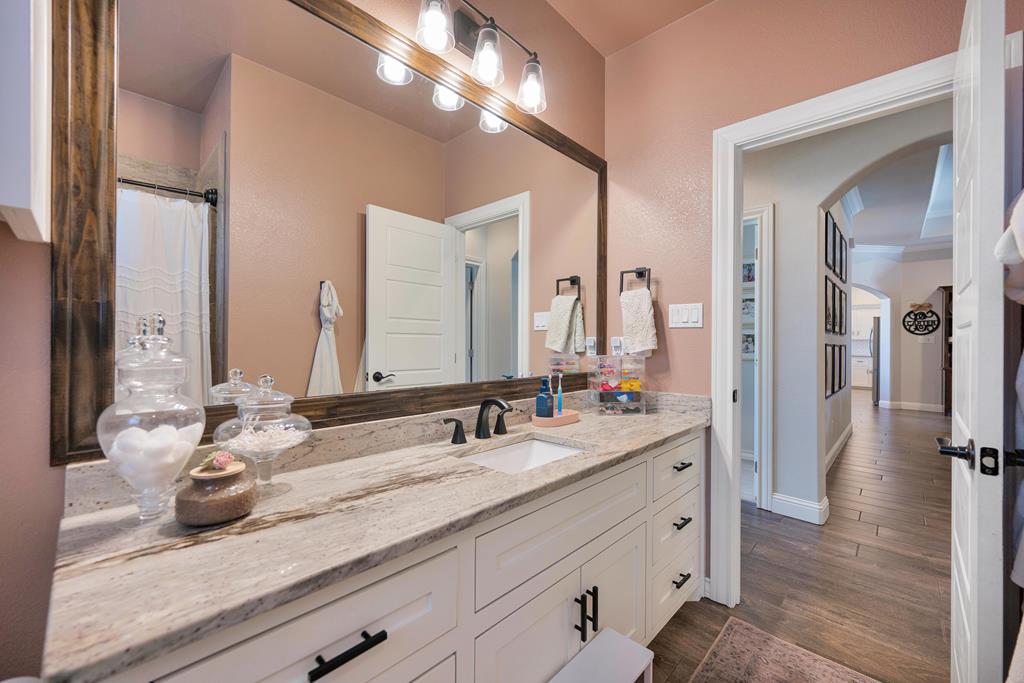 Midland, Texas, 79707, United States, 4 Bedrooms Bedrooms, ,3 BathroomsBathrooms,Residential,For Sale,1989099