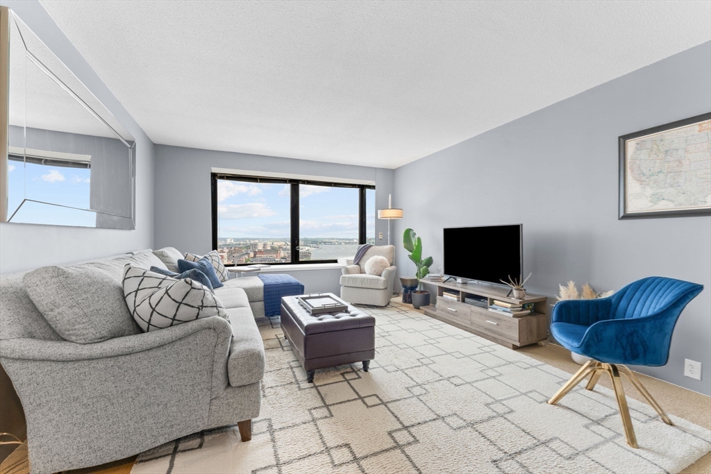 Boston, Massachusetts, 02110, United States, 1 Bedroom Bedrooms, ,1 BathroomBathrooms,Residential,For Sale,2030295