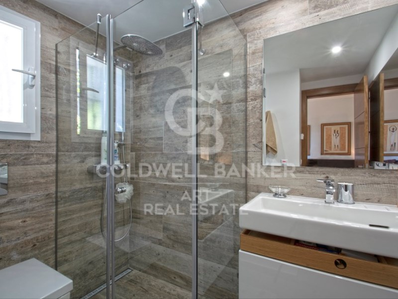 Marbella, Andalusia, ES, 5 Bedrooms Bedrooms, ,4 BathroomsBathrooms,Residential,For Sale,1848501