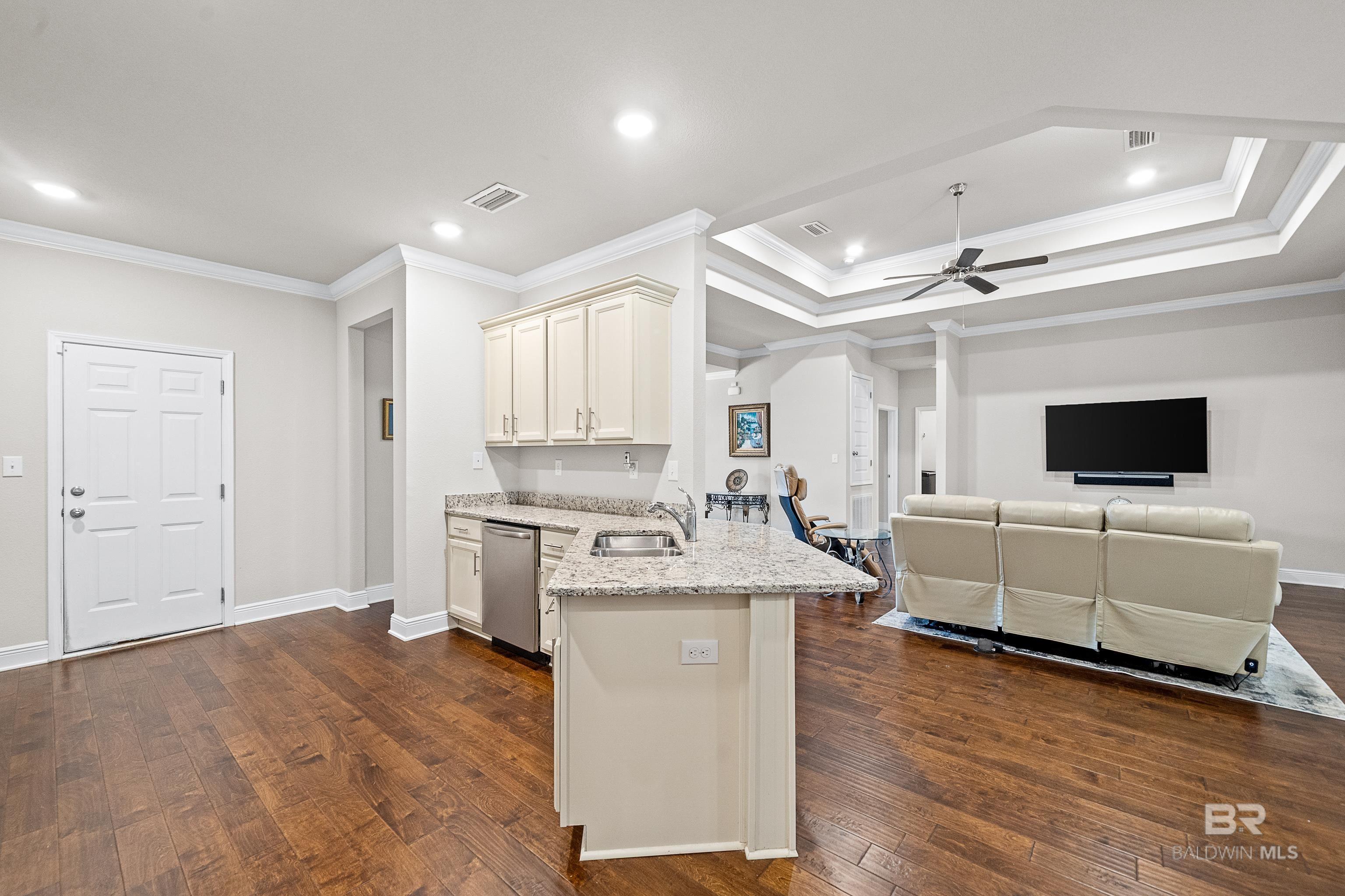 Gulf Shores, Alabama, 36542, United States, 3 Bedrooms Bedrooms, ,2 BathroomsBathrooms,Residential,For Sale,1998466