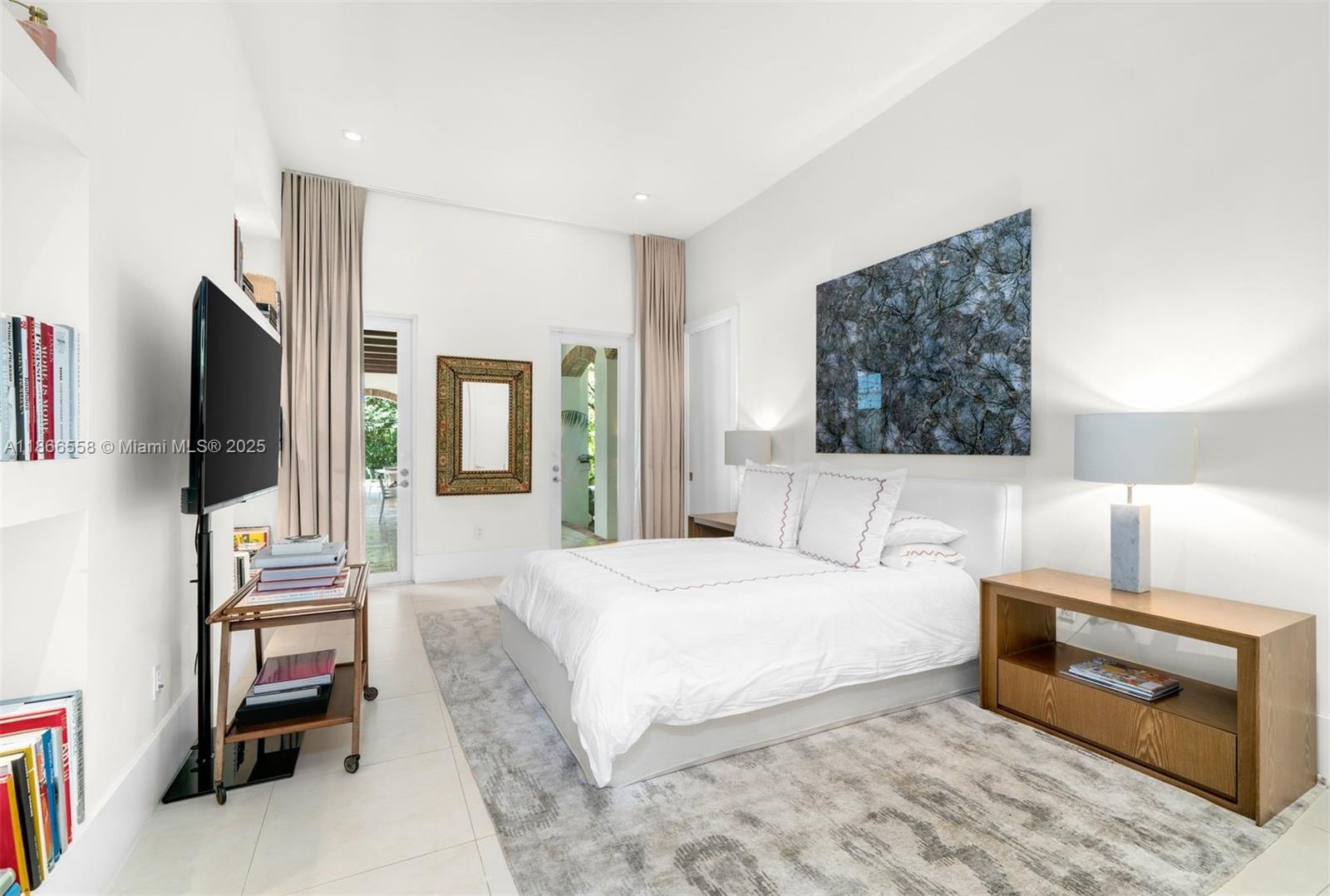 Miami, Florida, 33129, United States, 6 Bedrooms Bedrooms, ,7 BathroomsBathrooms,Residential,For Sale,1933158