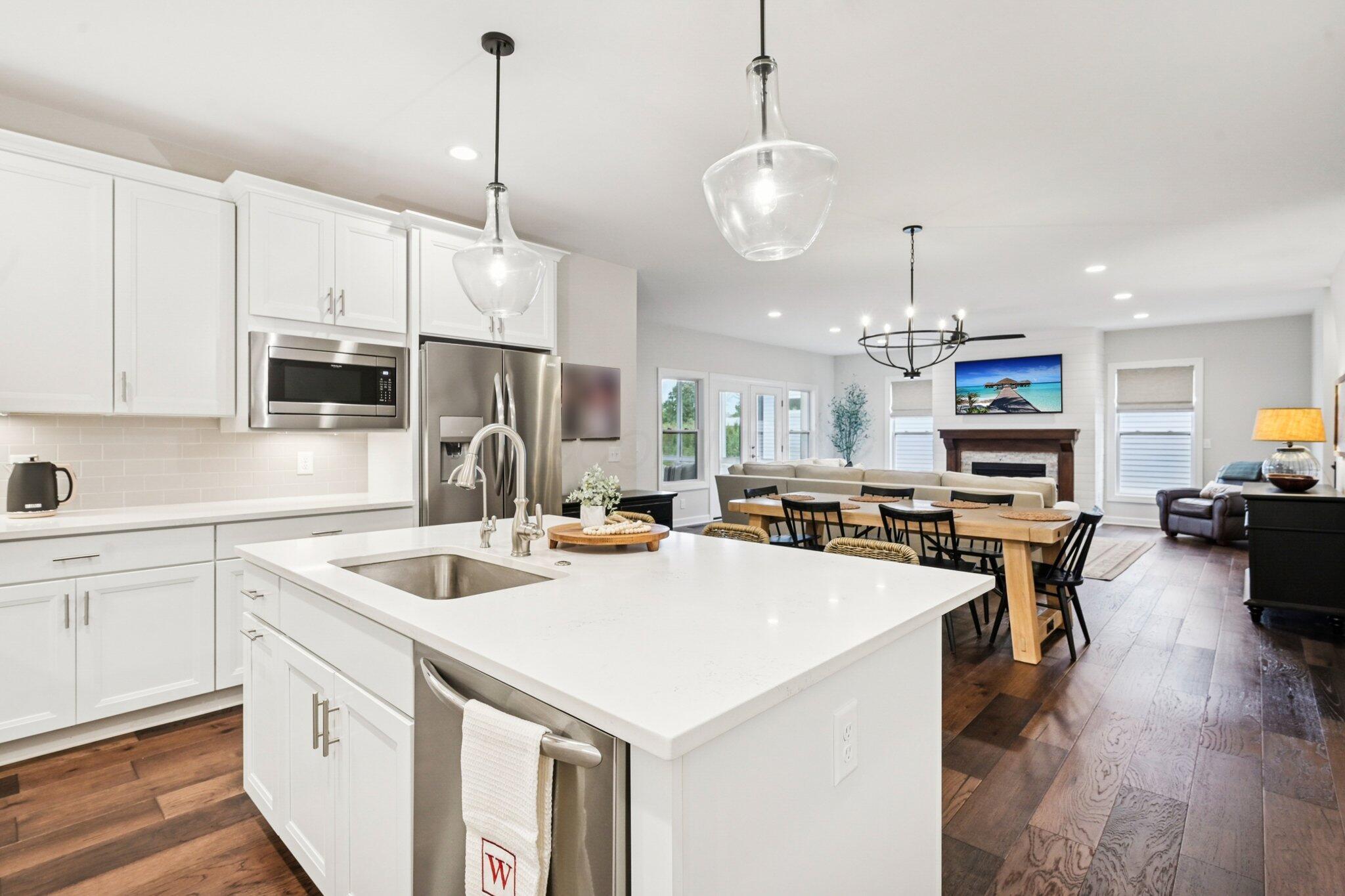 Powell, Ohio, 43065, United States, 4 Bedrooms Bedrooms, ,4 BathroomsBathrooms,Residential,For Sale,1966964