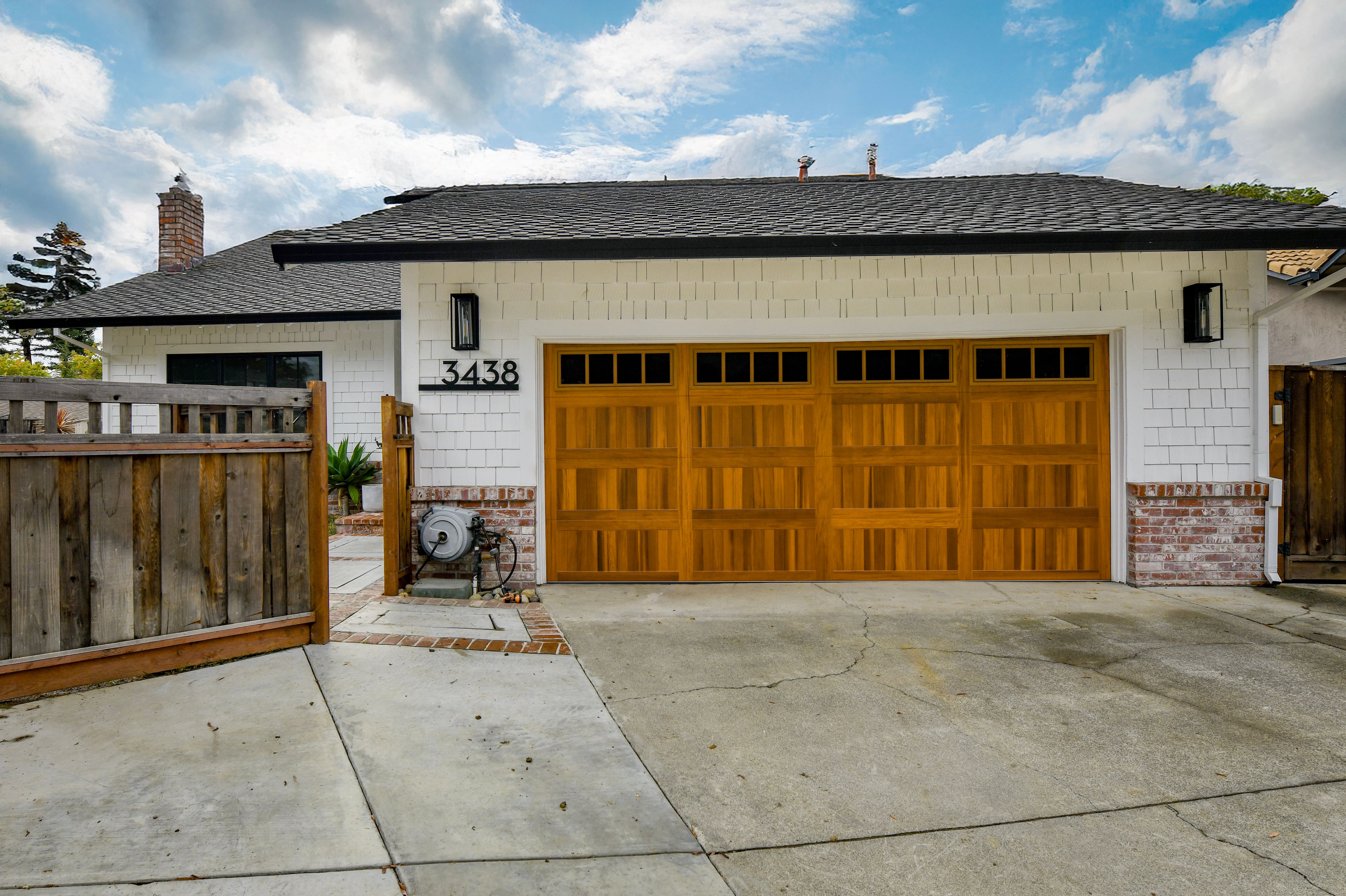  Modern Farm-Style Browns Valley Home - 物件實景