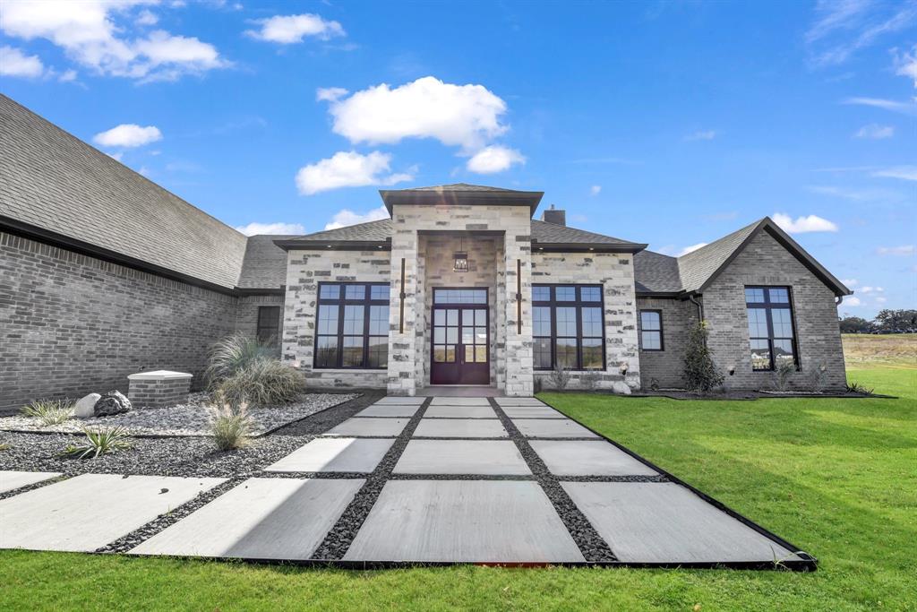 Weatherford, Texas, 76087, United States, 5 Bedrooms Bedrooms, ,6 BathroomsBathrooms,Residential,For Sale,1981195