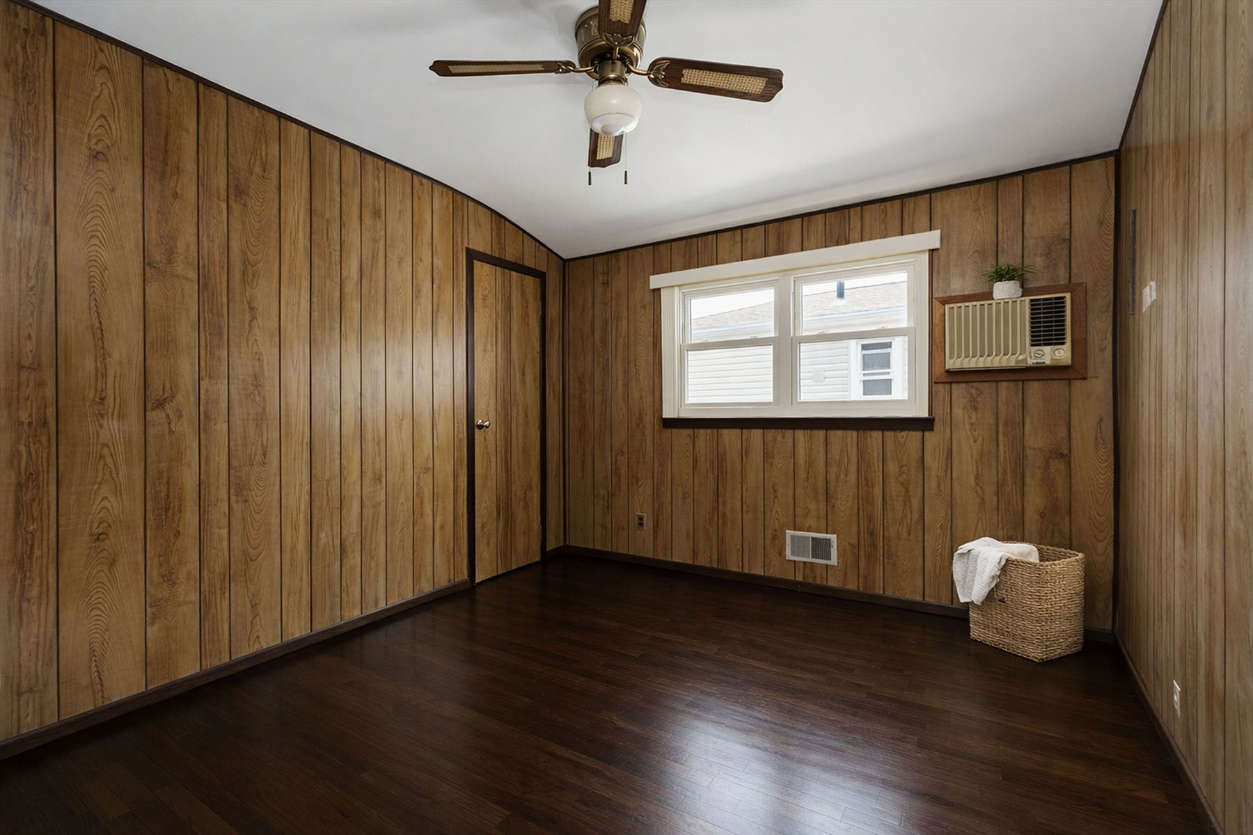  58 Kingsbridge Avenue, Bulls Head, NY 10314 - 物件實景