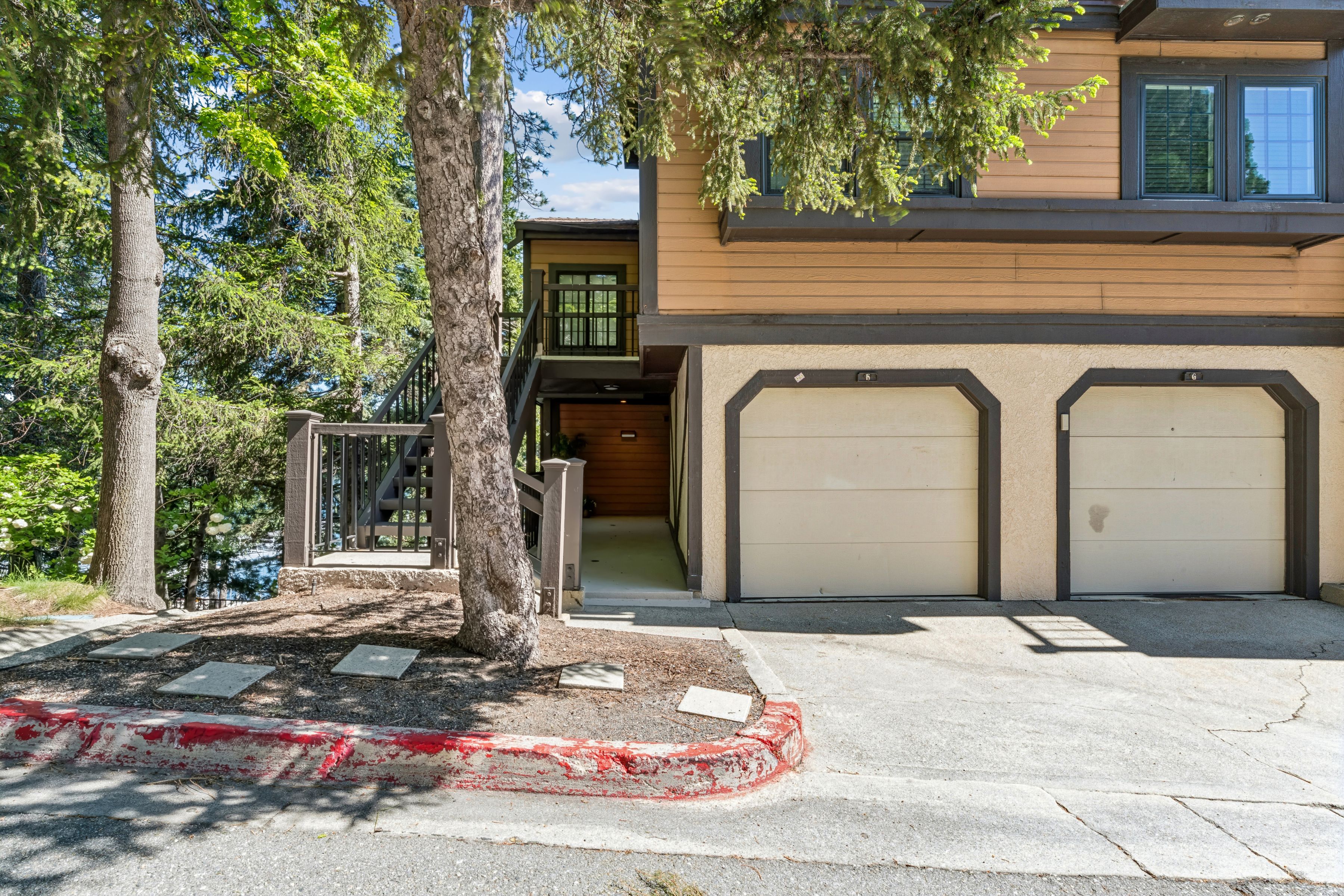  1 Village Bay, Lake Arrowhead, CA 92352 - 物件實景