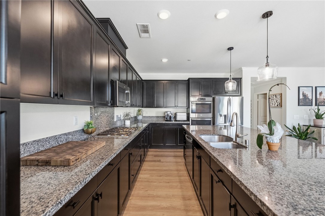 Menifee, California, 92584, United States, 4 Bedrooms Bedrooms, ,3 BathroomsBathrooms,Residential,For Sale,2013037